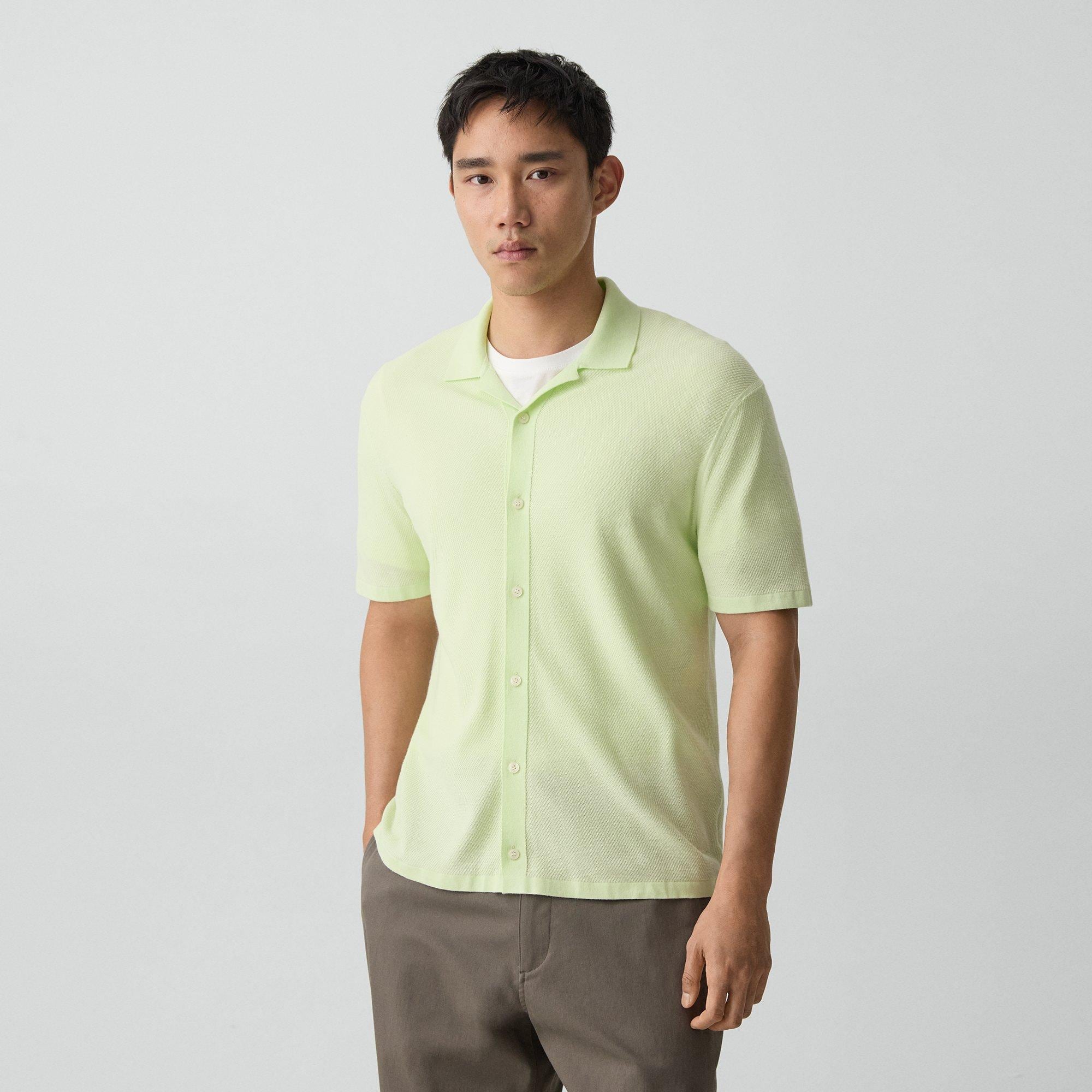 Short-Sleeve Button-Up Shirt in Light Bilen