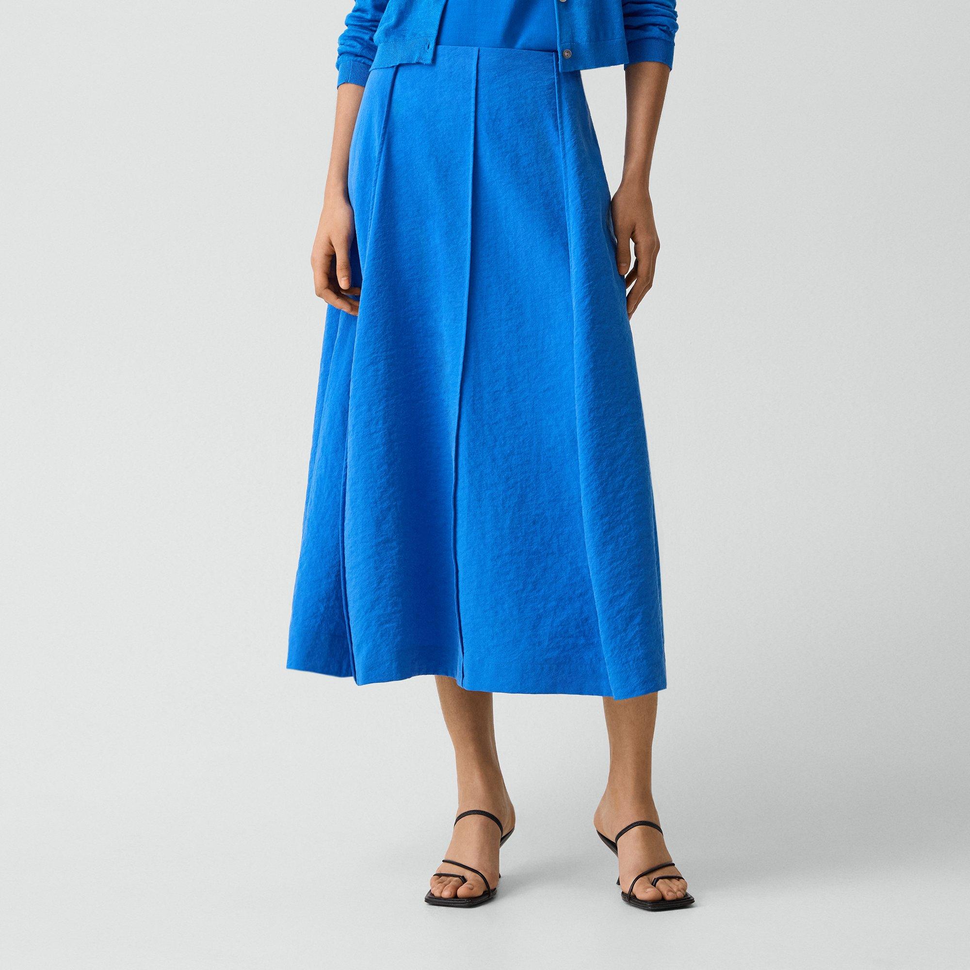 Curved Flare Skirt in Relaxed Silk