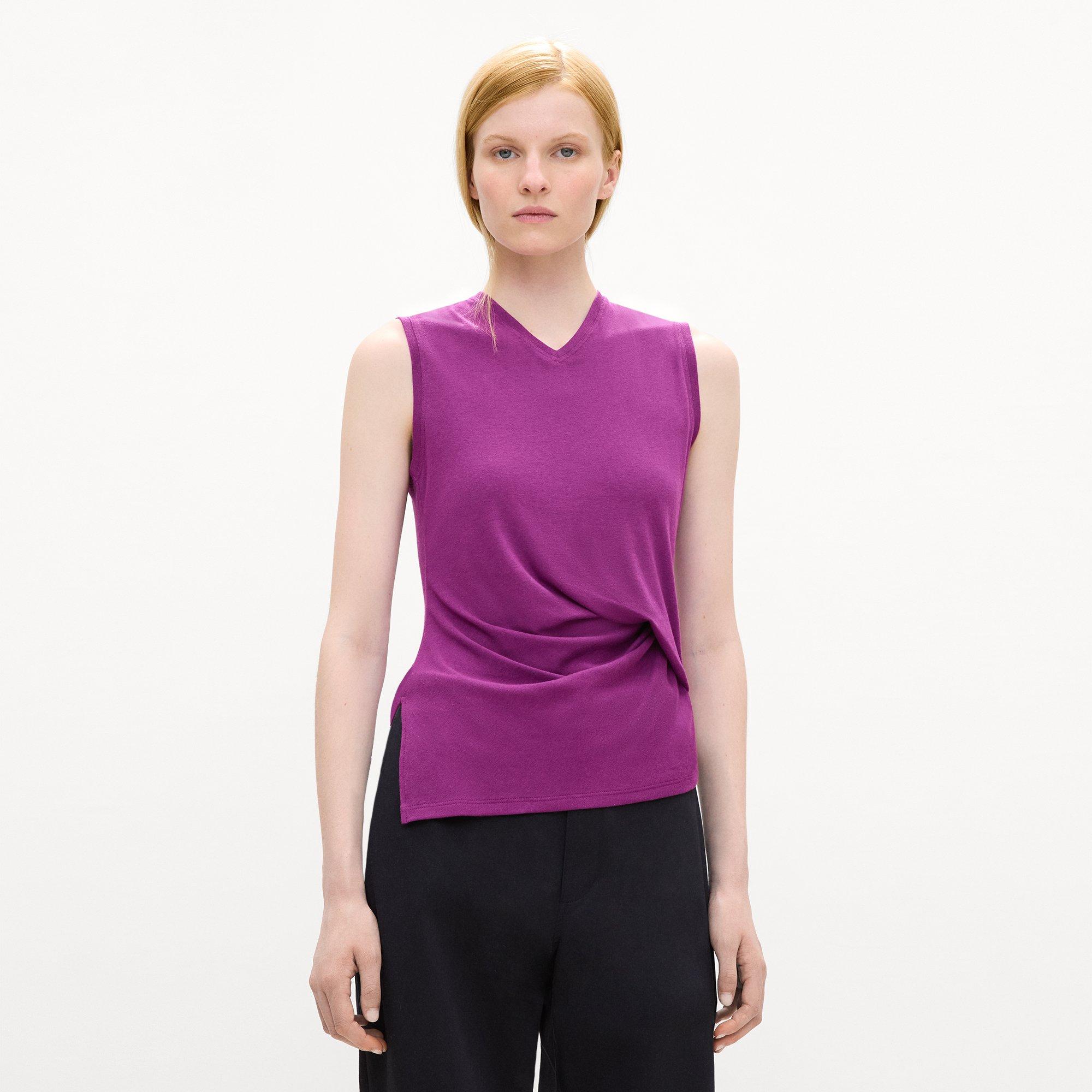 V-Neck Tank Top in Soft Rib