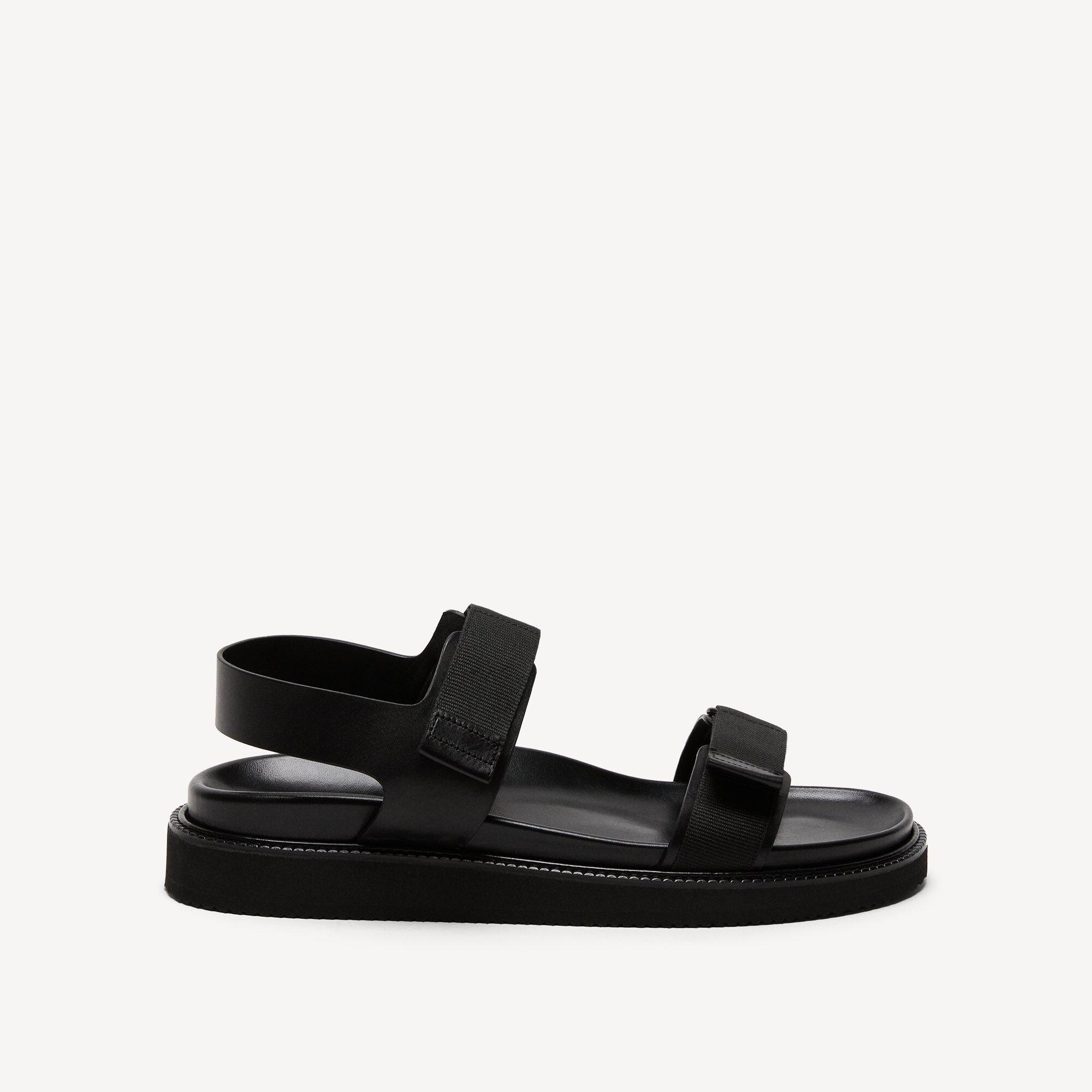 Open Sandal in Leather