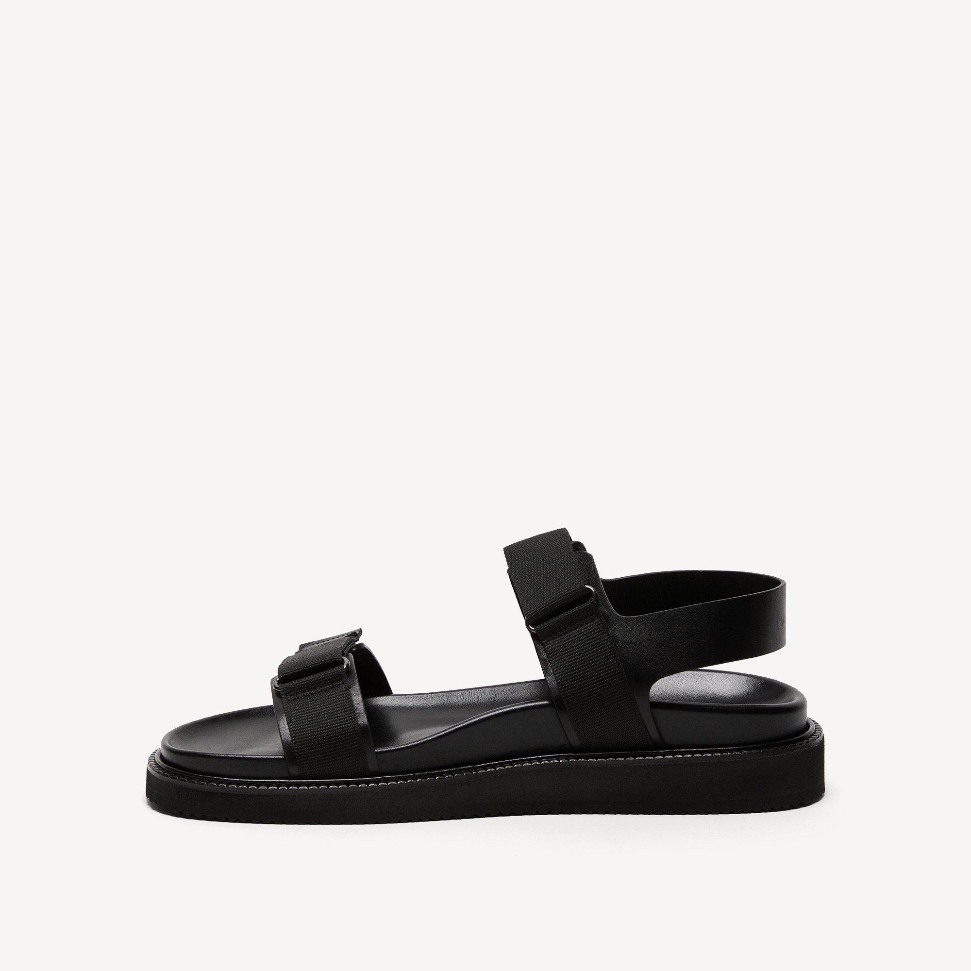 Open Sandal in Leather