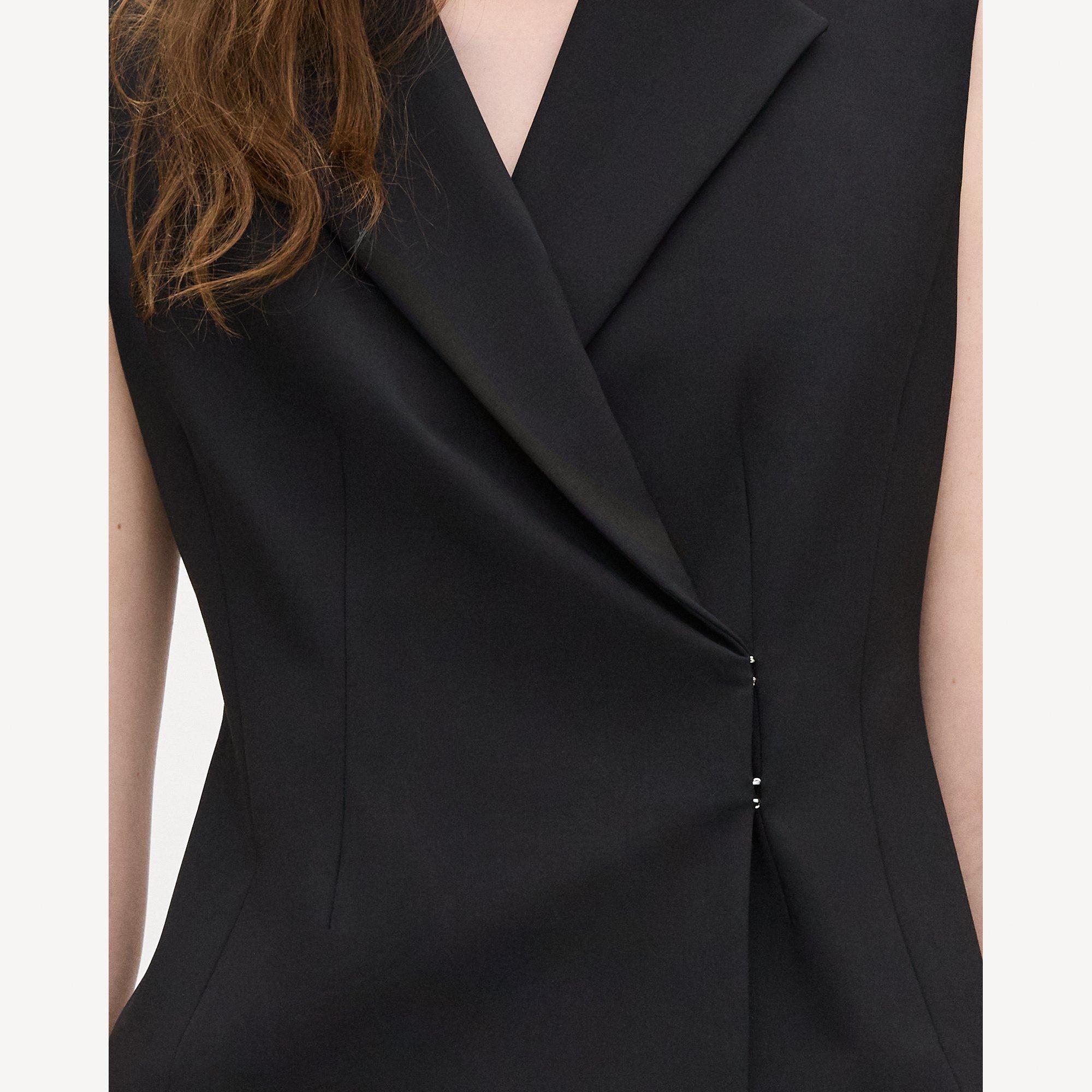 Asymmetrical Vest in Good Wool