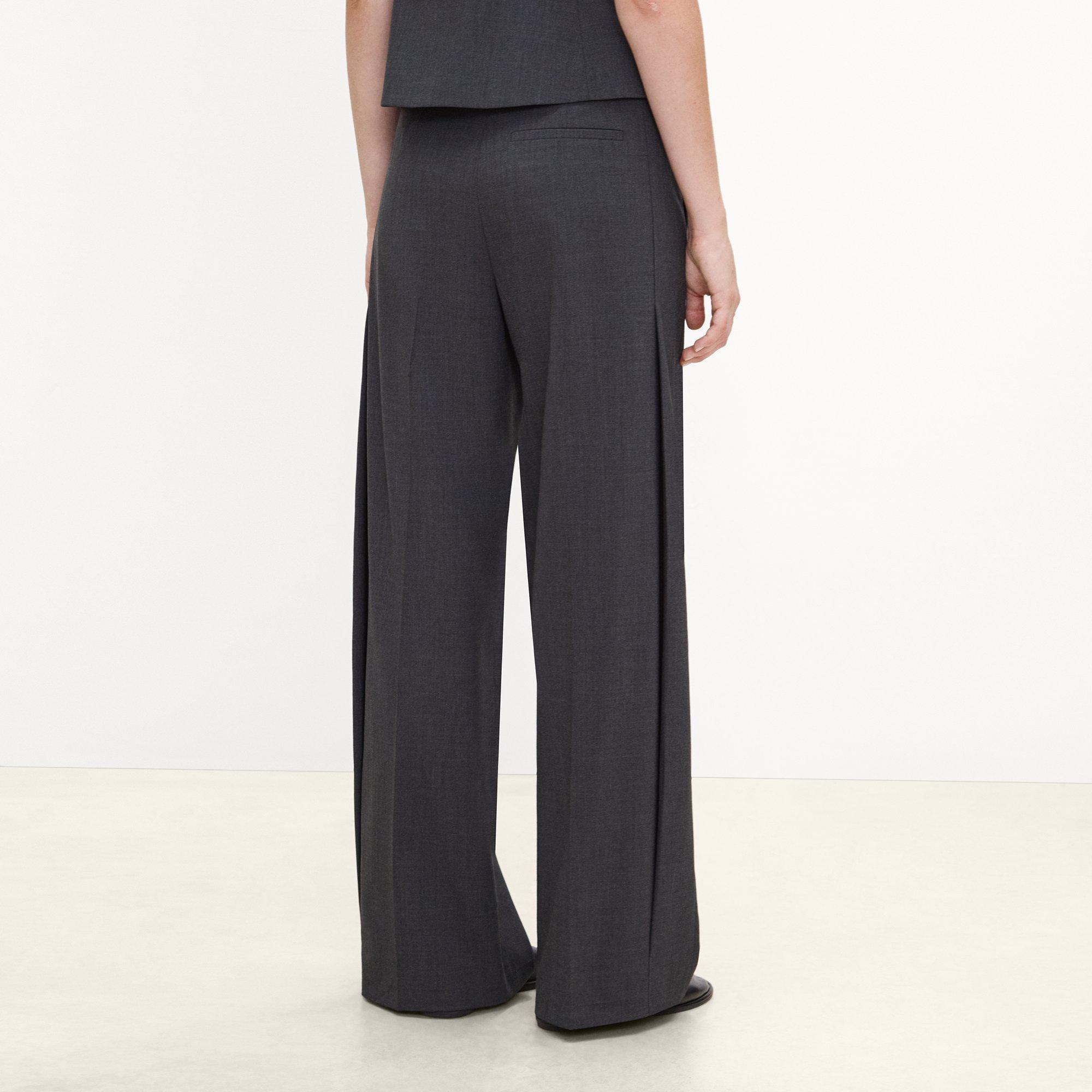 Back Pleat Pant in Good Wool