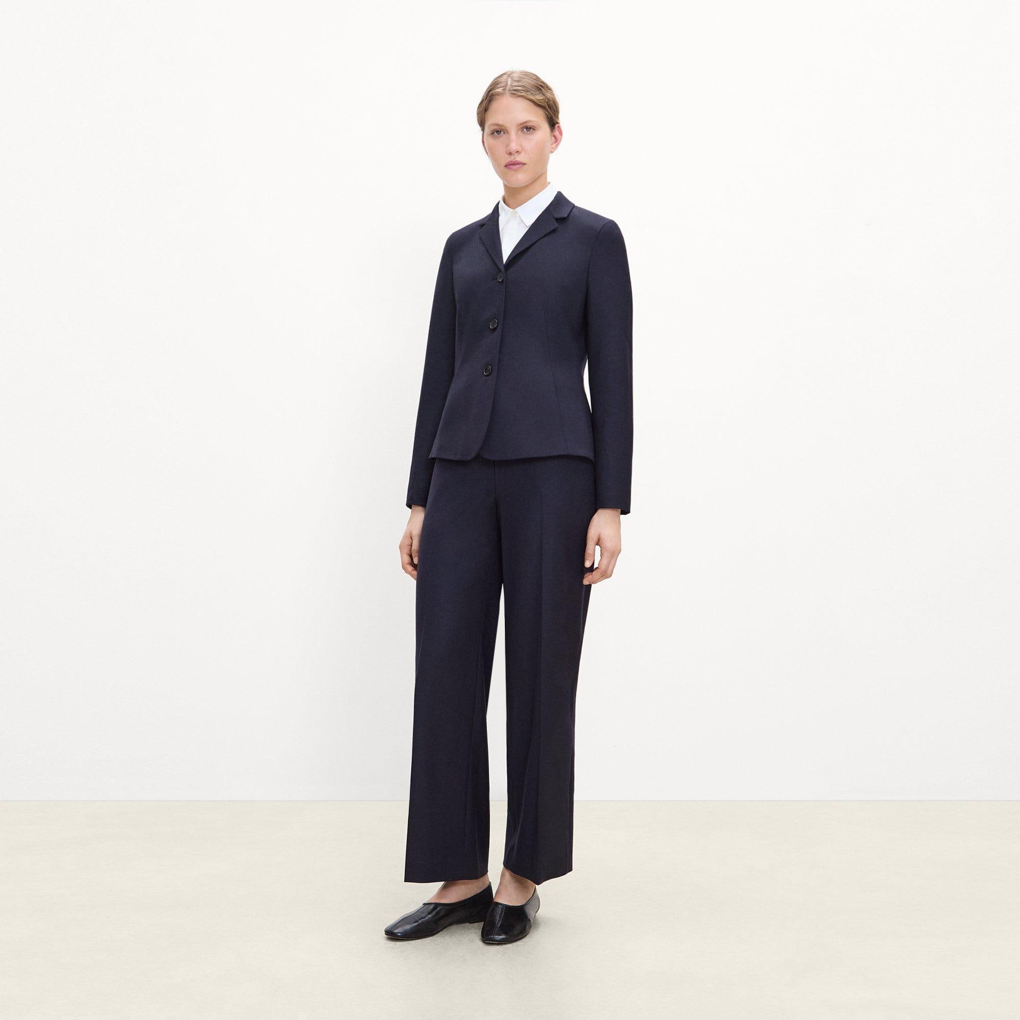 Fitted Three-Button Blazer in Sleek Flannel