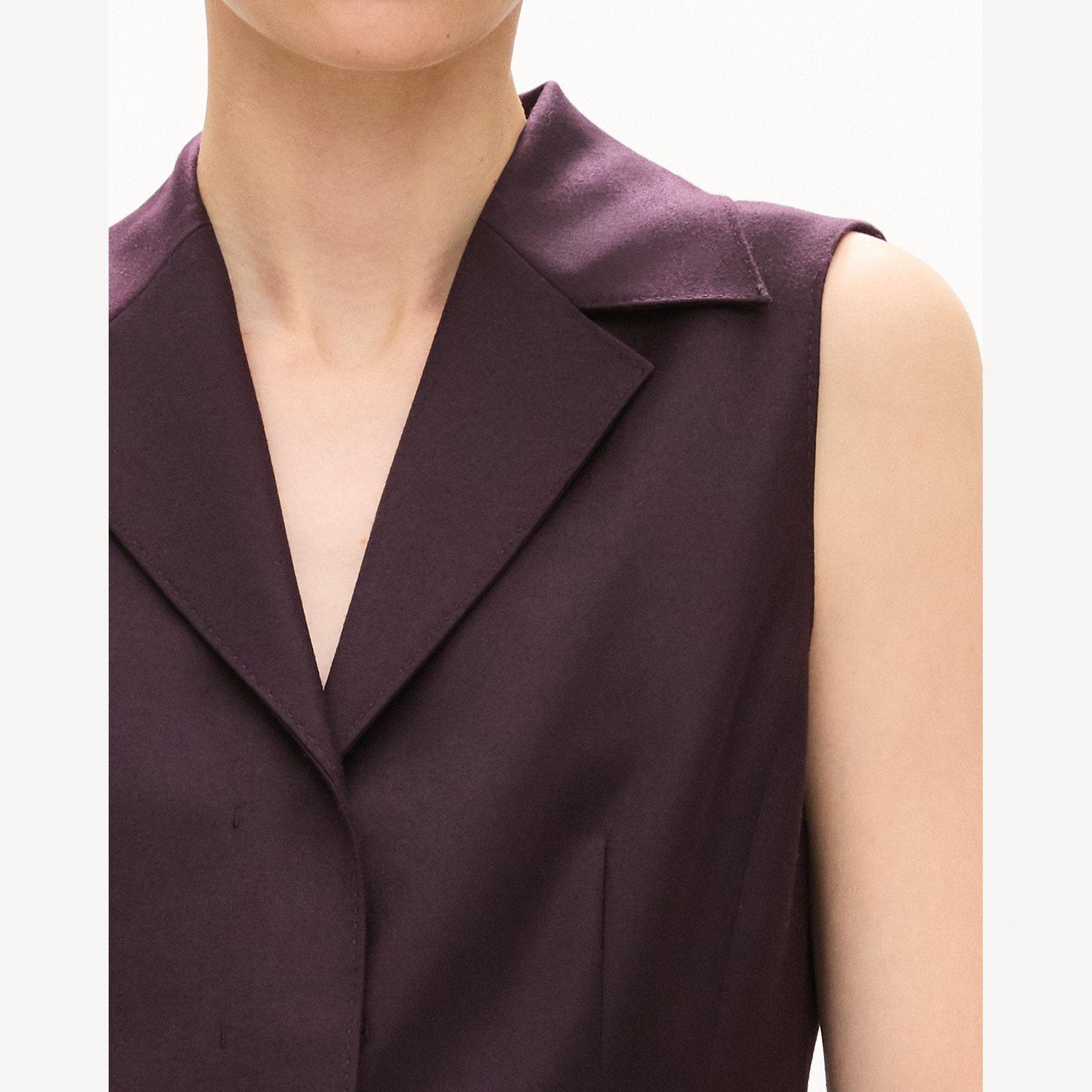 Slim Three-Button Vest in Sleek Flannel
