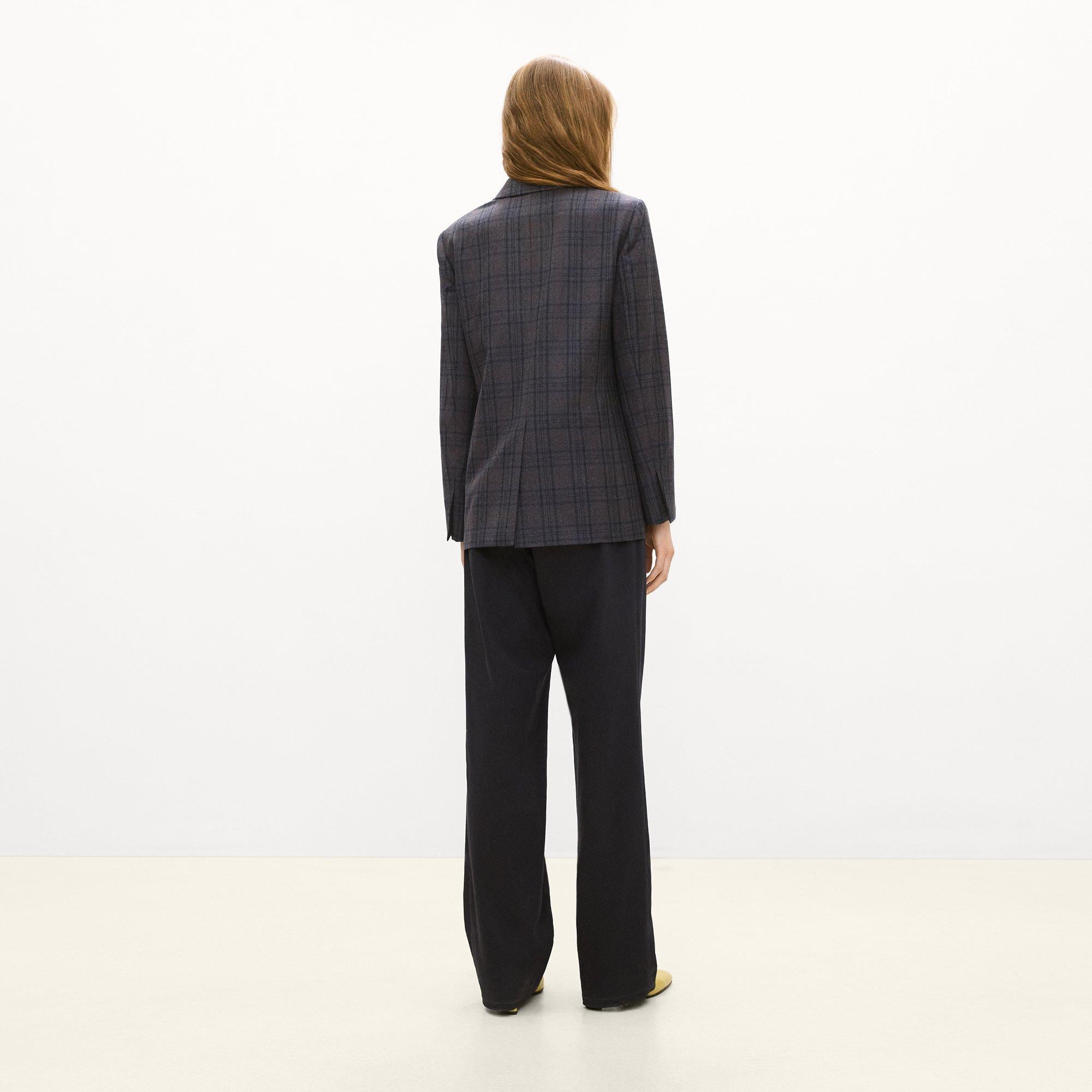 Relaxed Double-Breasted Blazer in Plaid Sleek Flannel