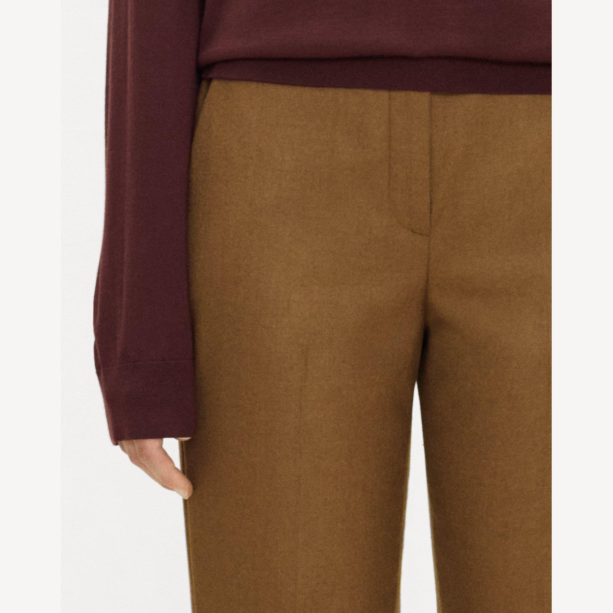 Marcee Cropped Pull-On Pant in Sleek Flannel