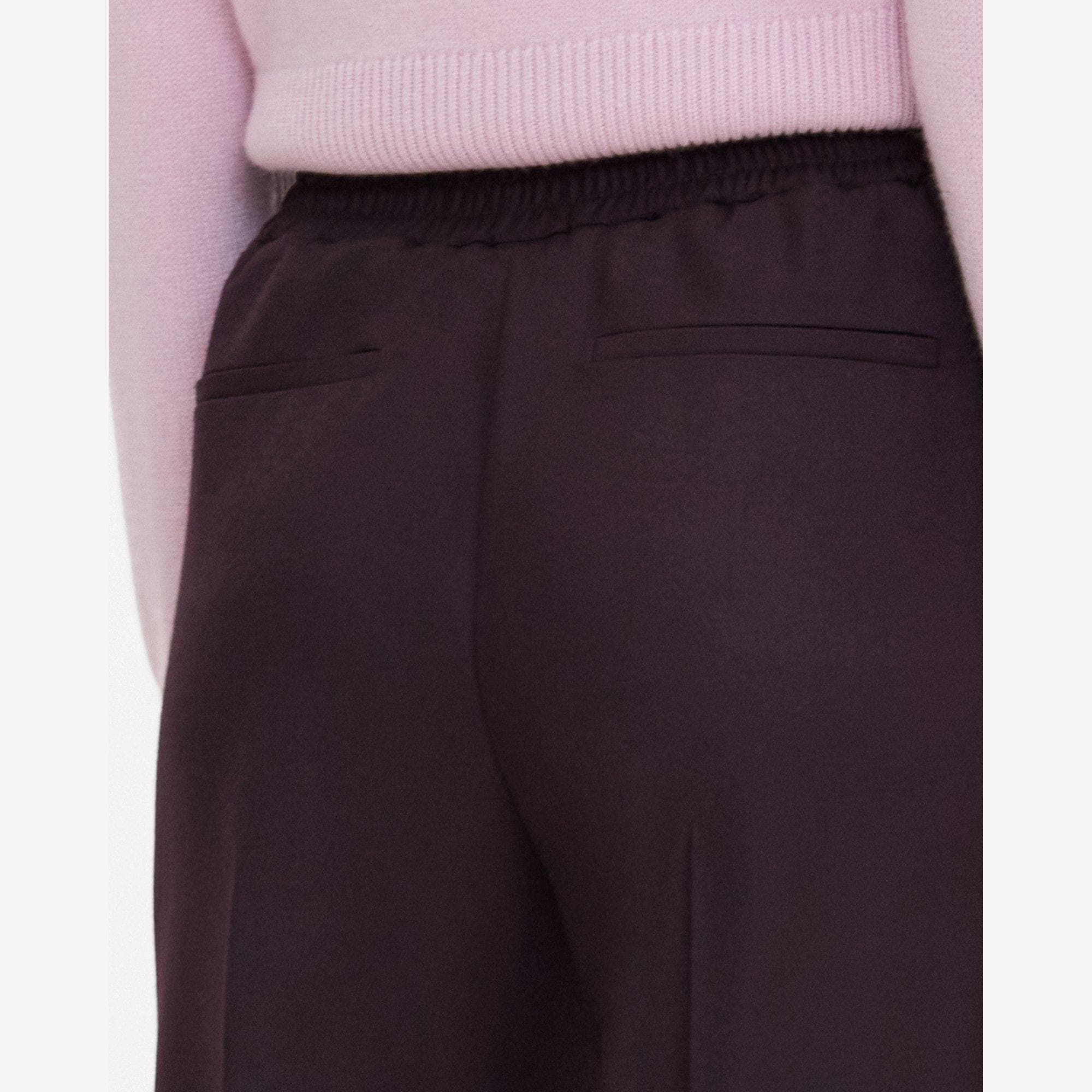 Marcee Cropped Pull-On Pant in Sleek Flannel