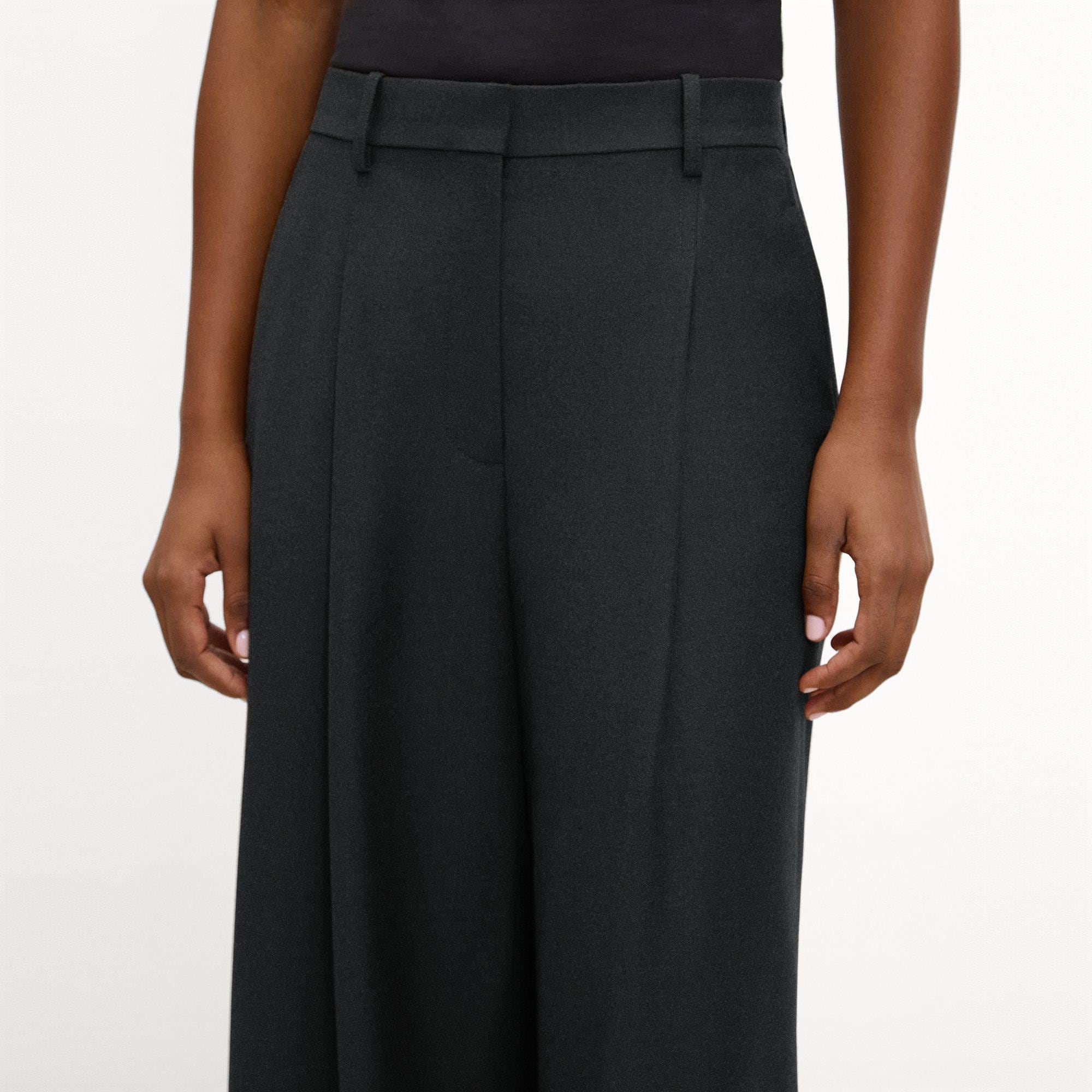 Pleated Wide-Leg Pant, 30&rsquo;&rsquo; in Sleek Flannel