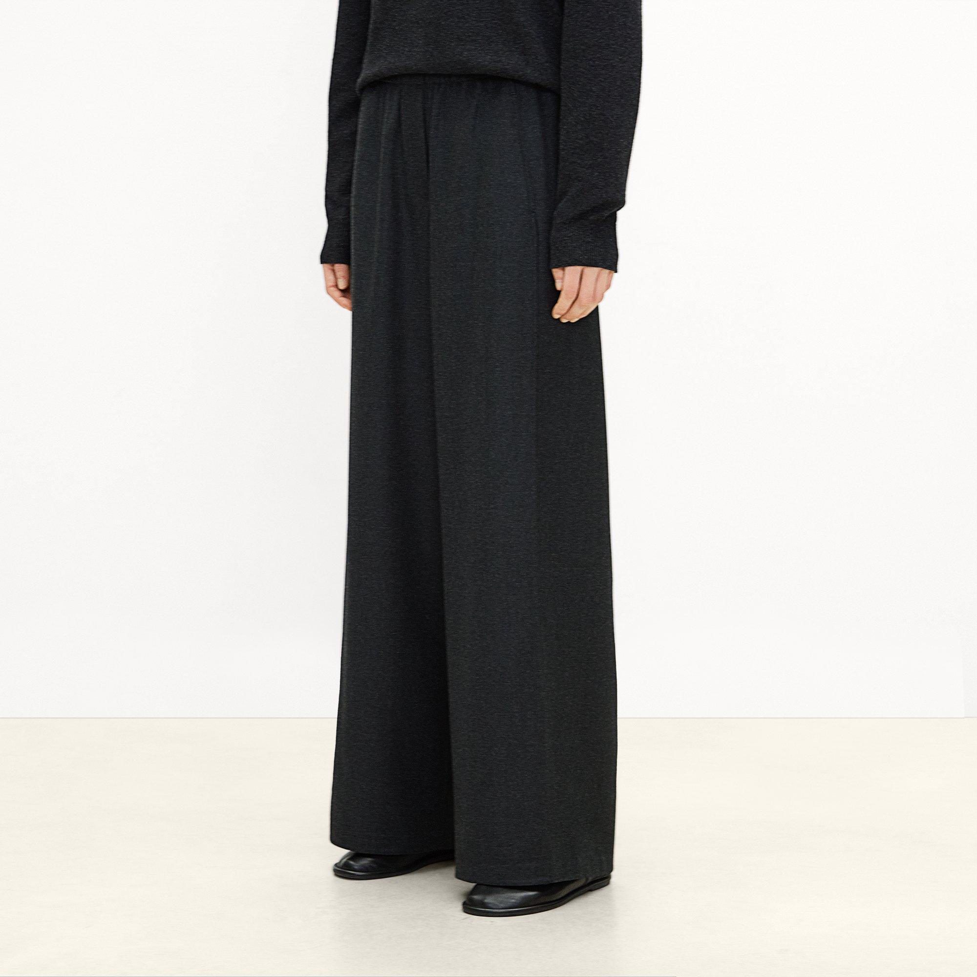 Relaxed Pull-On Pant in Sleek Flannel