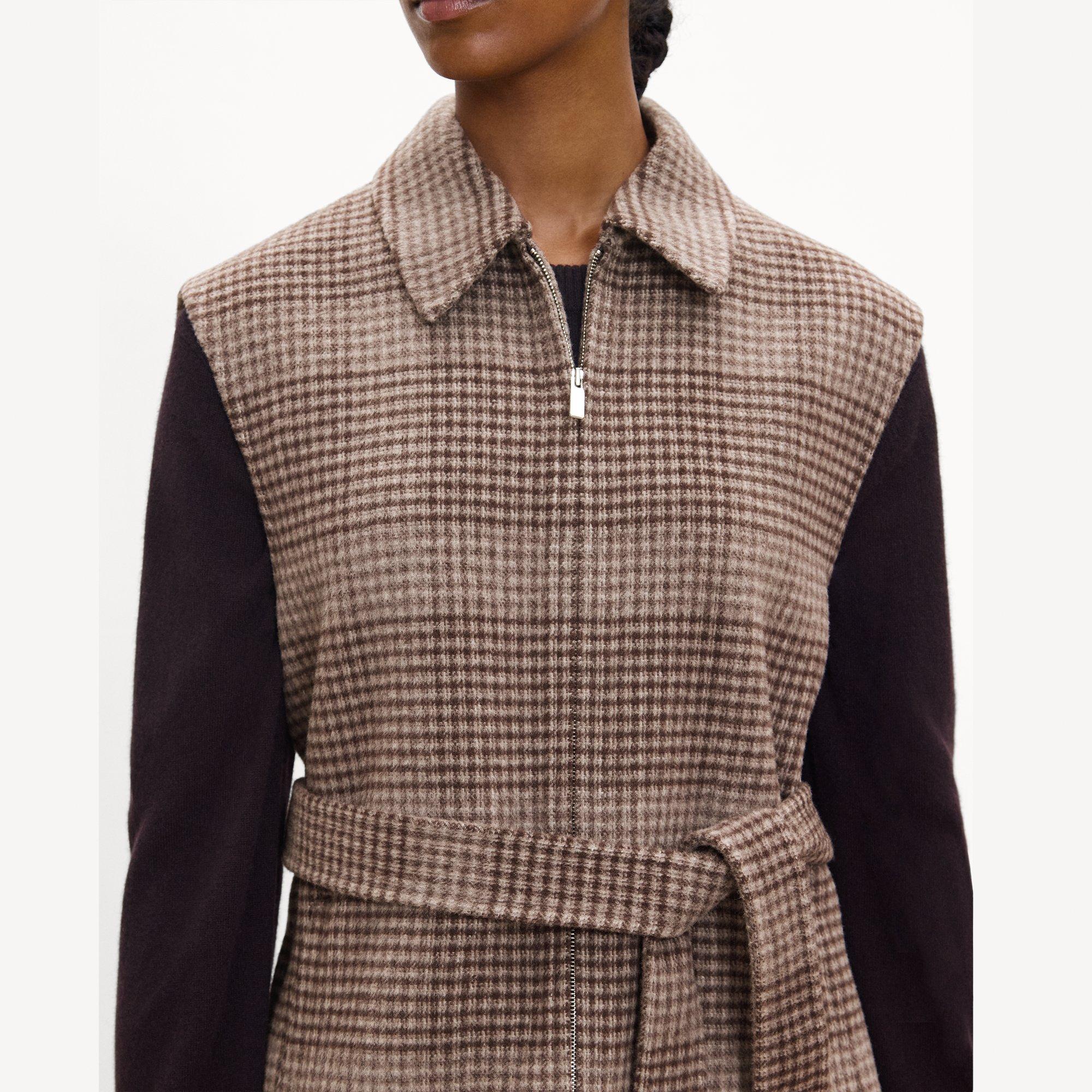 Belted Vest in Plaid Wool-Cashmere