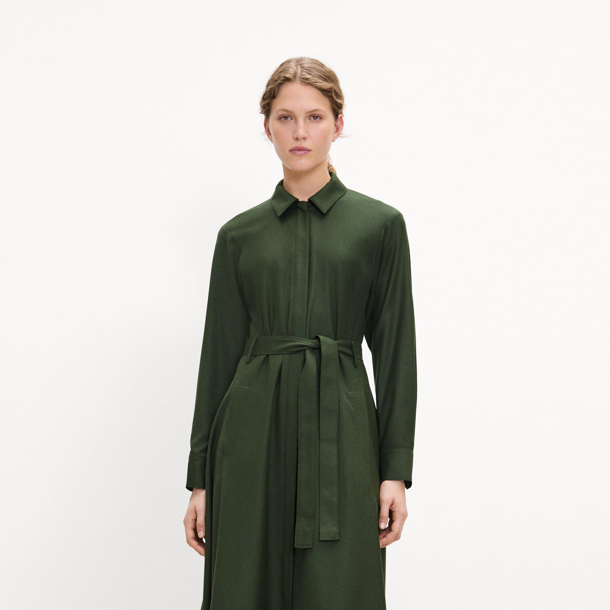 Belted Long-Sleeve Shirt Dress in Sleek Flannel