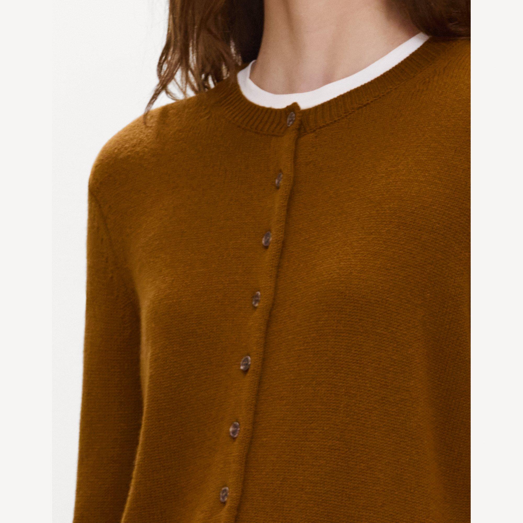 Crewneck Button-Up Cardigan in Cashmere