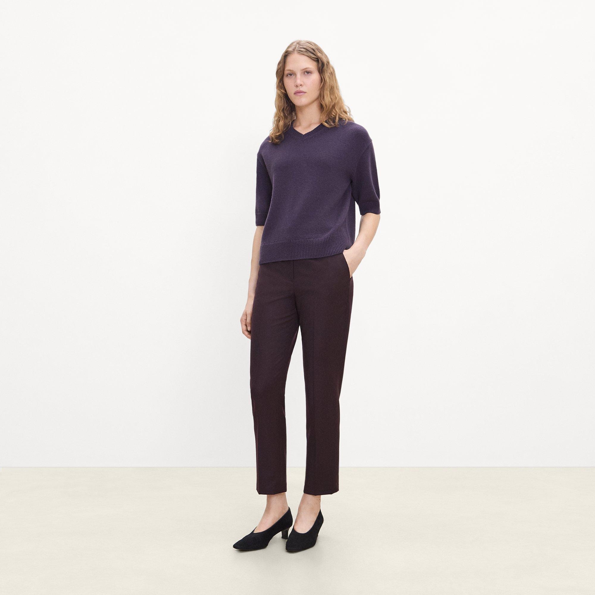Cropped V-Neck Tee in Cashmere