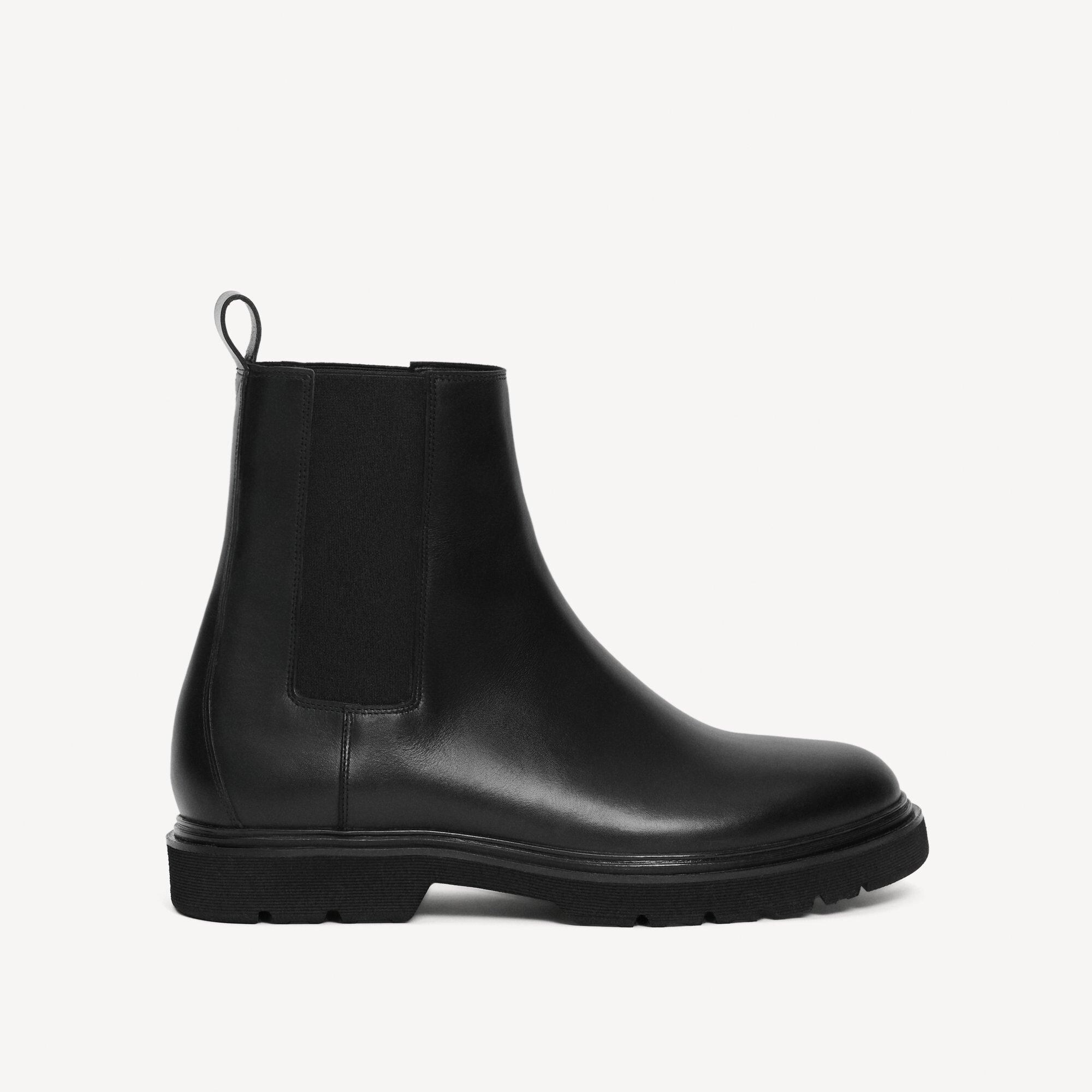 Chelsea Boot in Leather