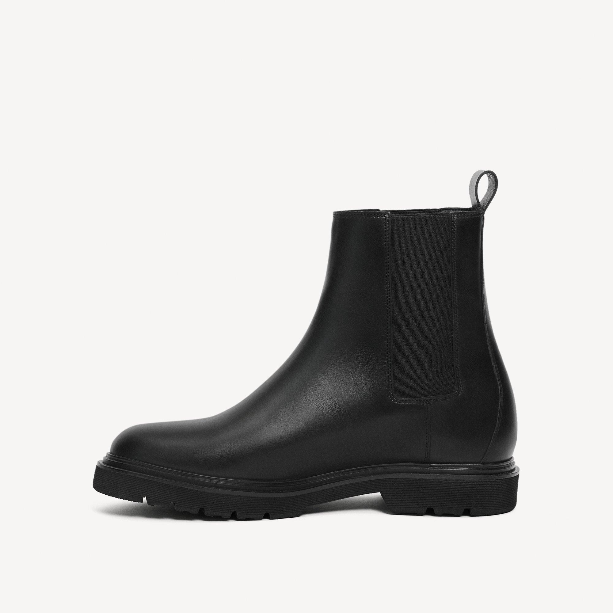 Chelsea Boot in Leather