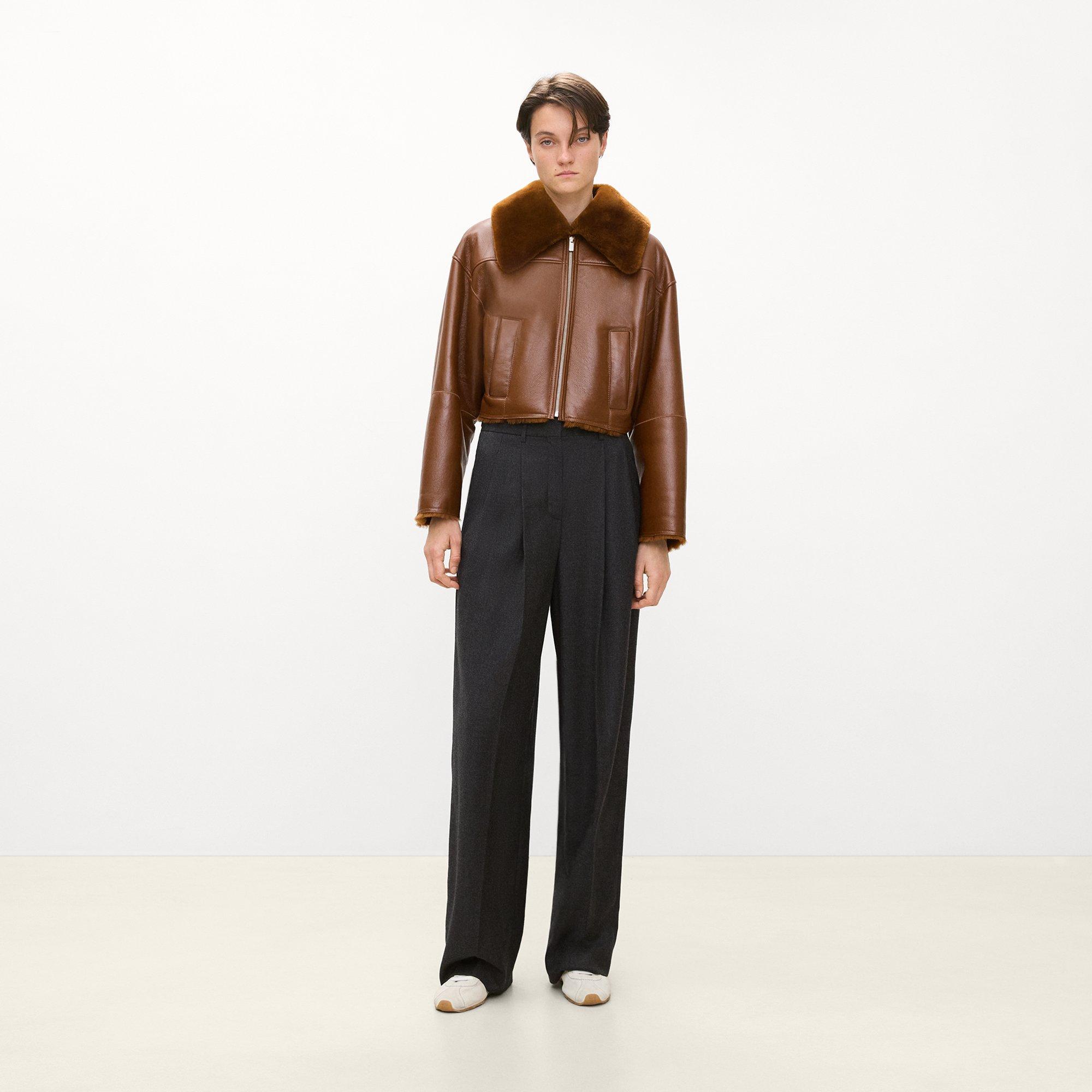 Cropped Jacket in Shearling