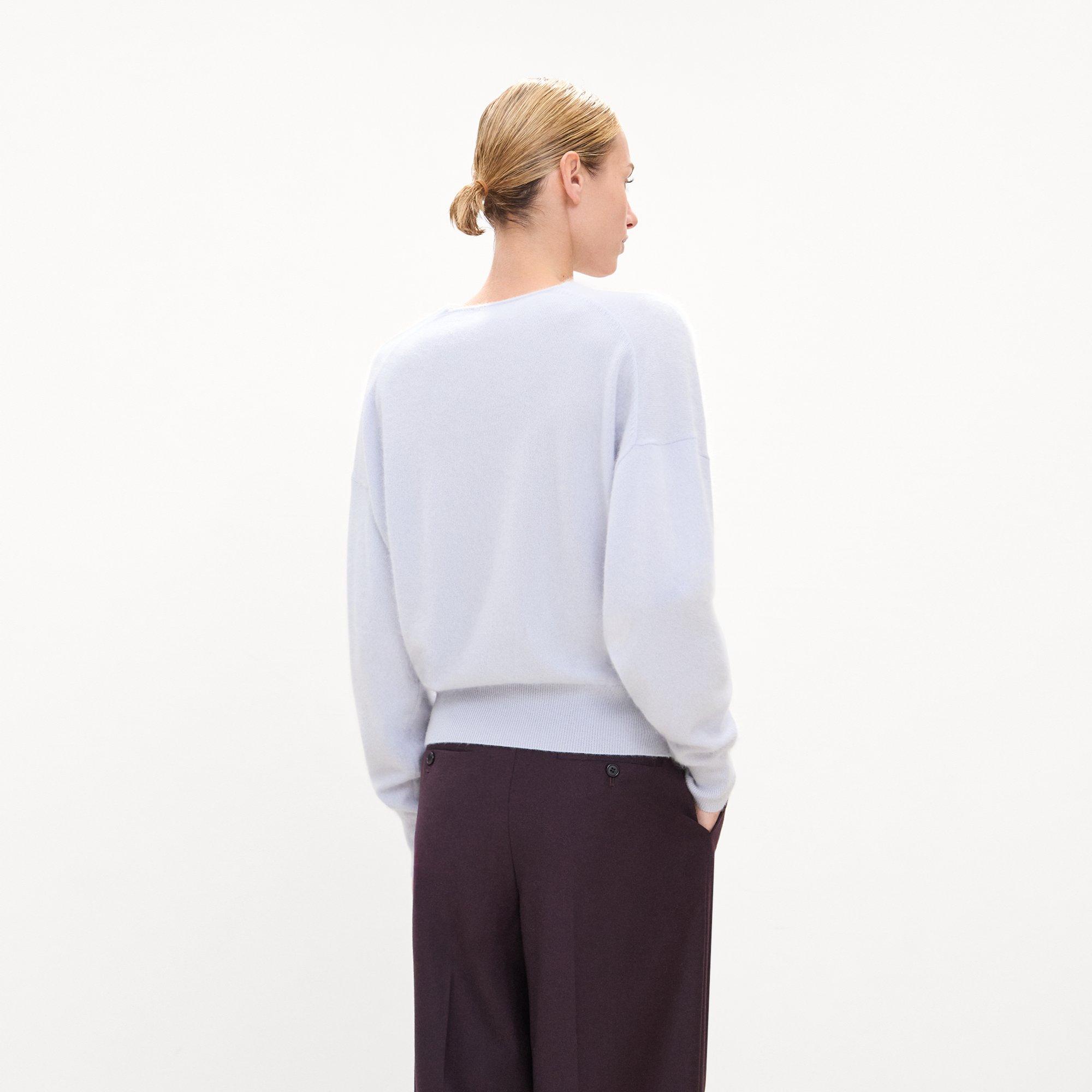 Relaxed V-Neck Sweater in Brushed Cashmere