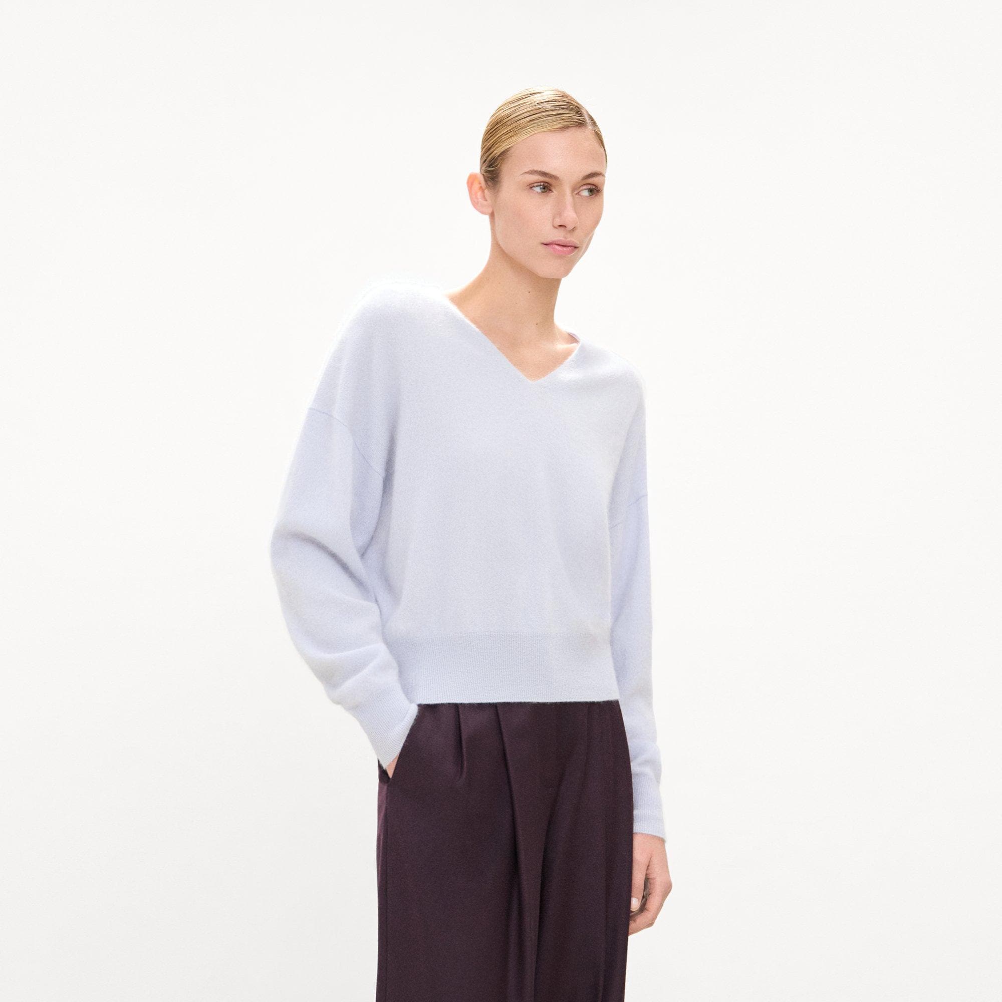 Relaxed V-Neck Sweater in Brushed Cashmere