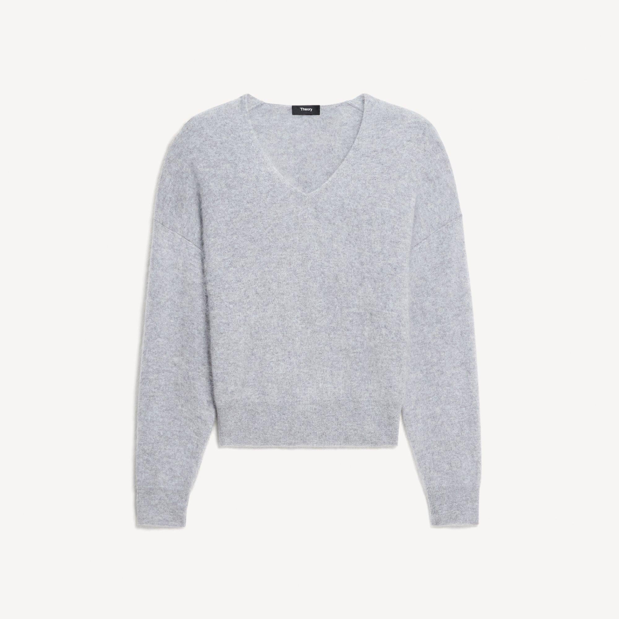 Relaxed V-Neck Sweater in Airy Cashmere