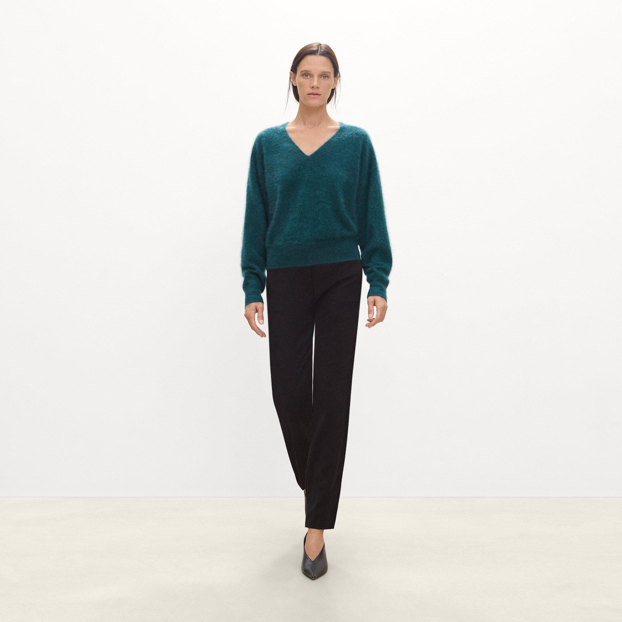 Relaxed V-Neck Sweater in Brushed Cashmere