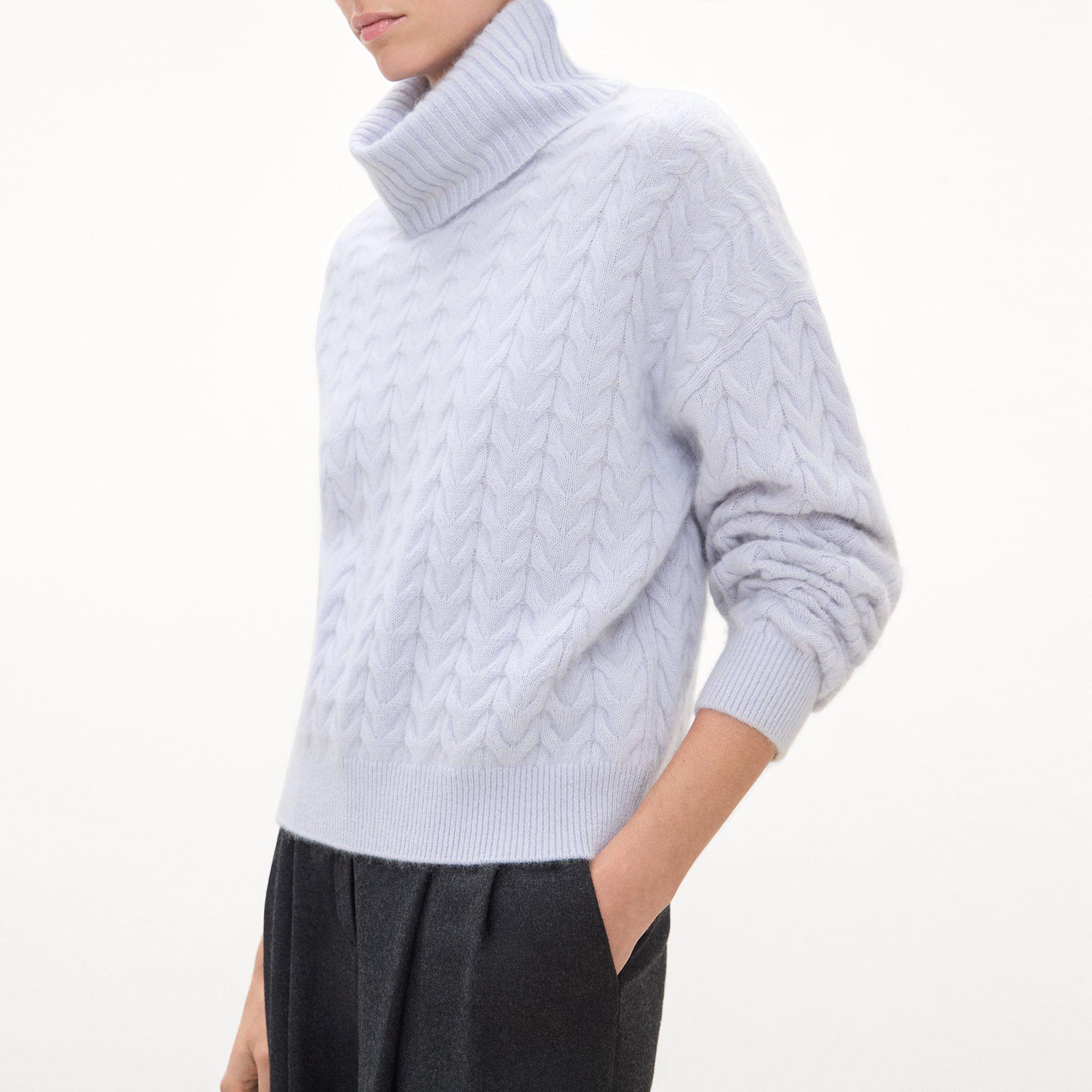 Cable-Knit Sweater in Brushed Cashmere