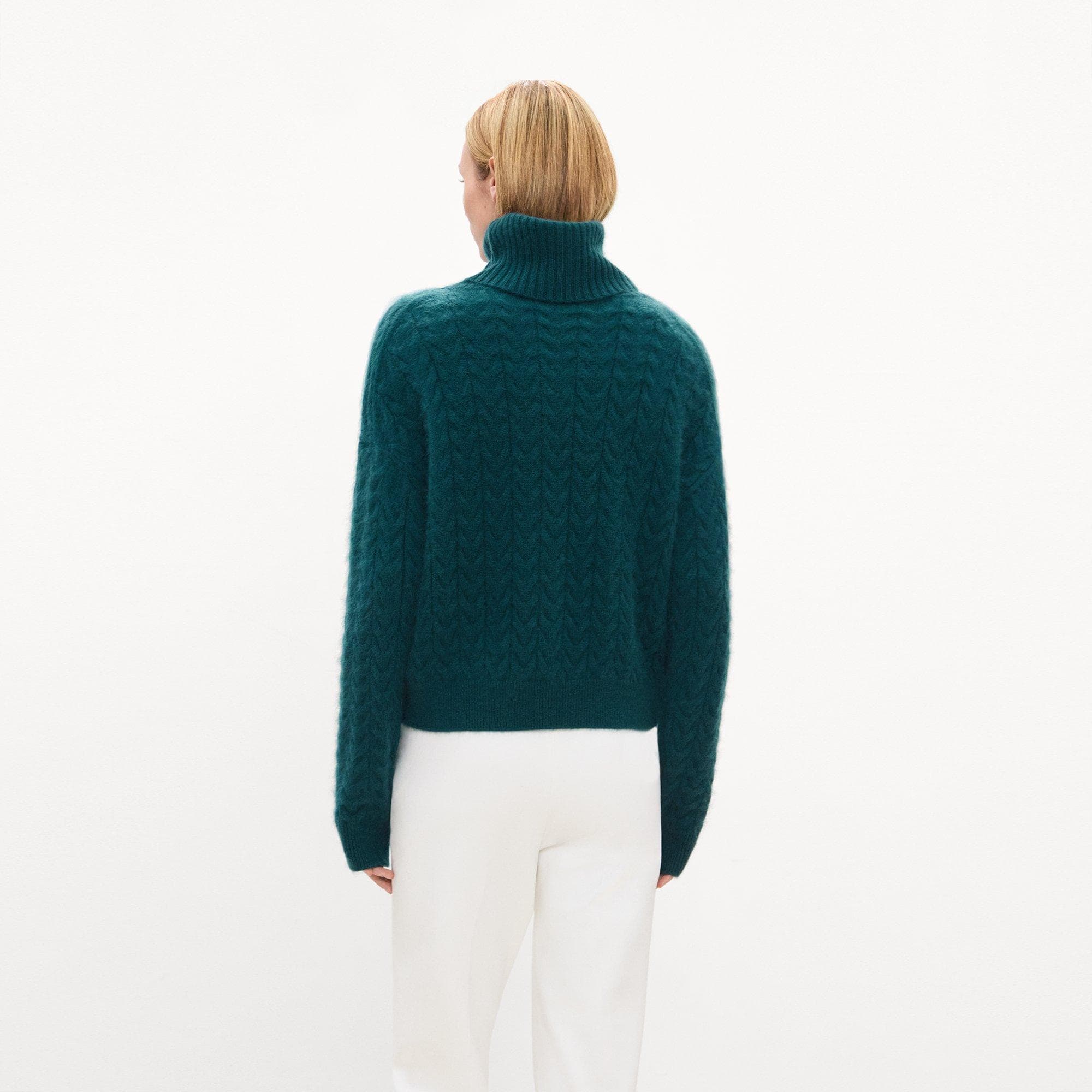 Cable-Knit Sweater in Brushed Cashmere