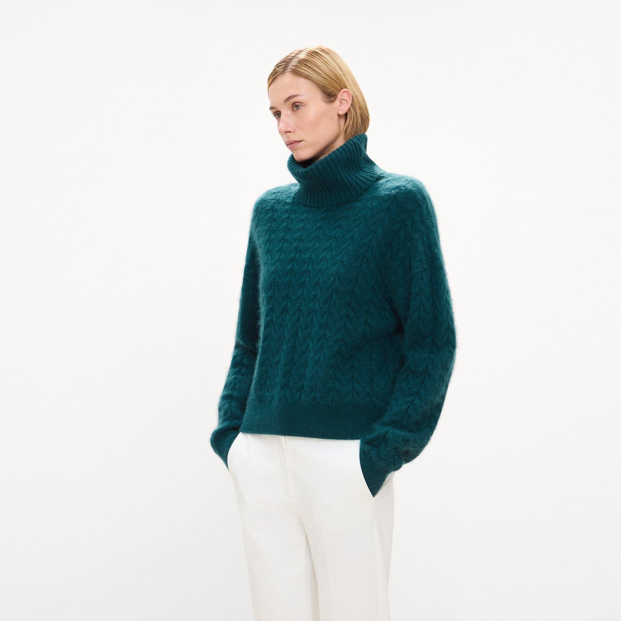 Cable-Knit Sweater in Brushed Cashmere