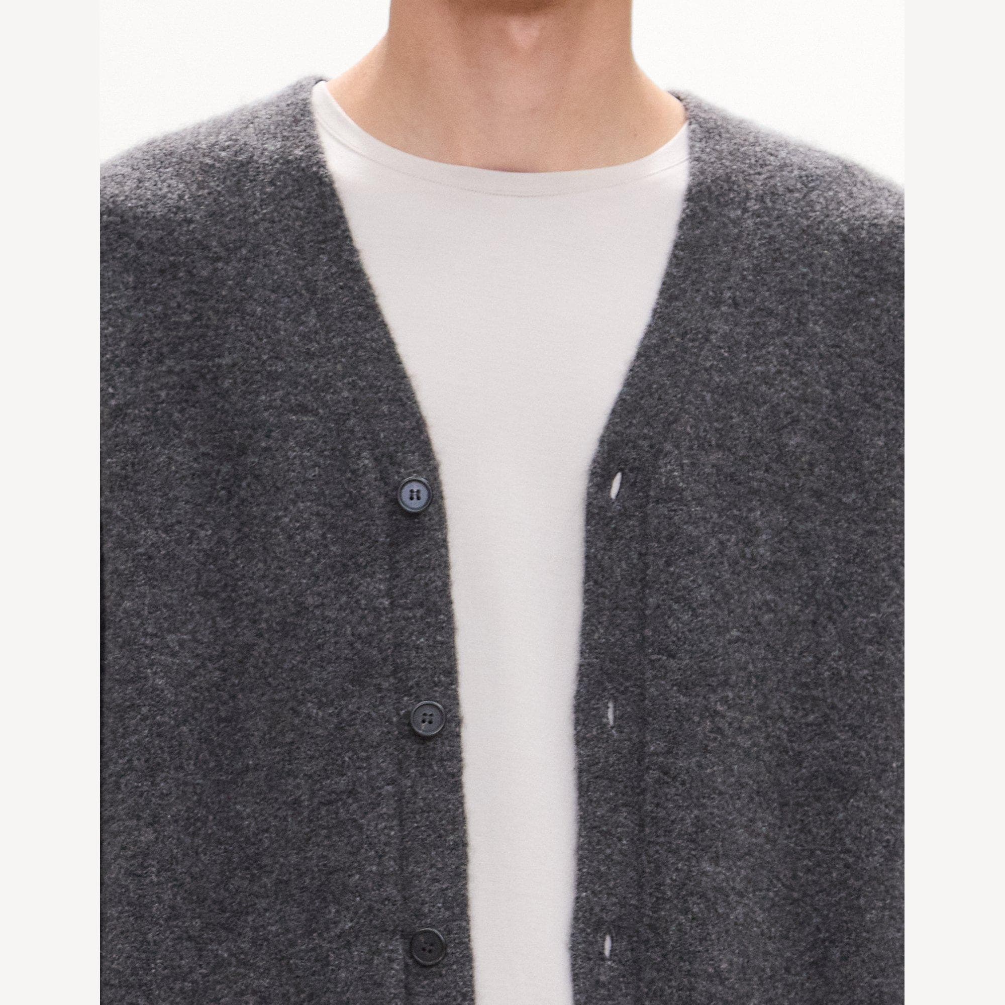 V-Neck Cardigan in Brushed Wool-Yak