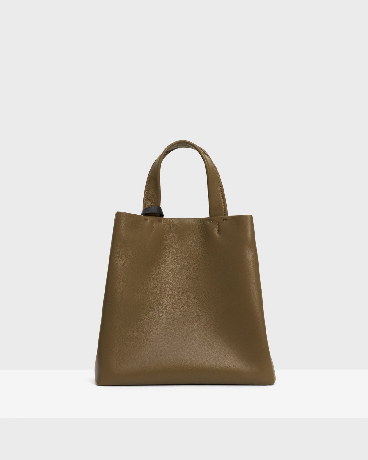 띠어리 토트백 Theory Small Tote Bag in Leather,DARK SPRIG