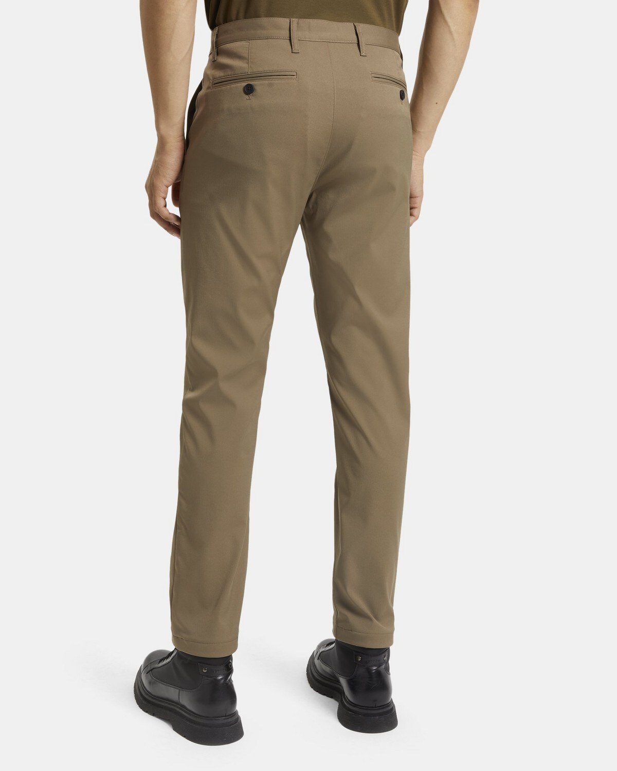 Classic-Fit Pant in Ascend Tech