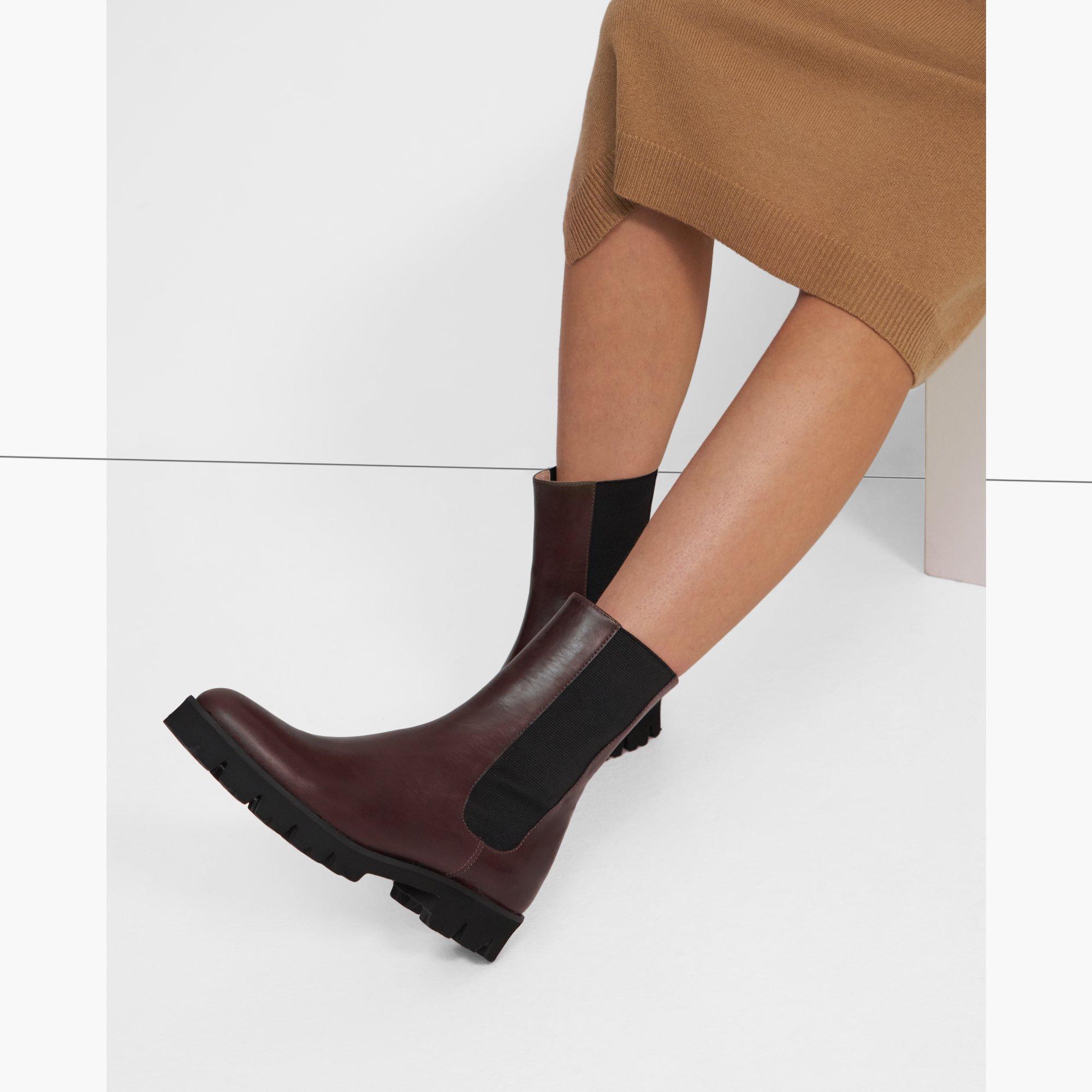 Glossed Leather Chelsea Bootie | Theory Outlet