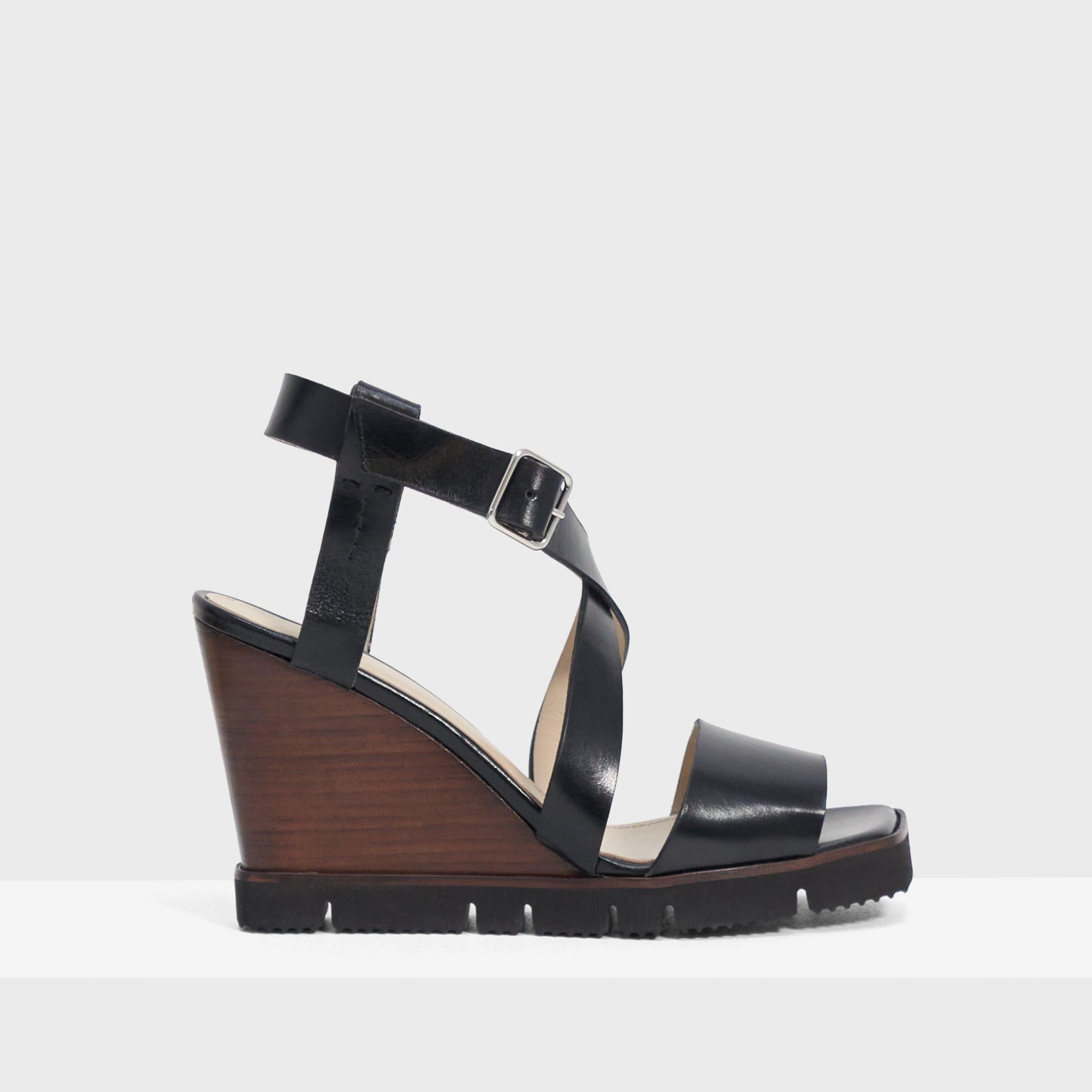 Theory Cross Band Wedge in Leather