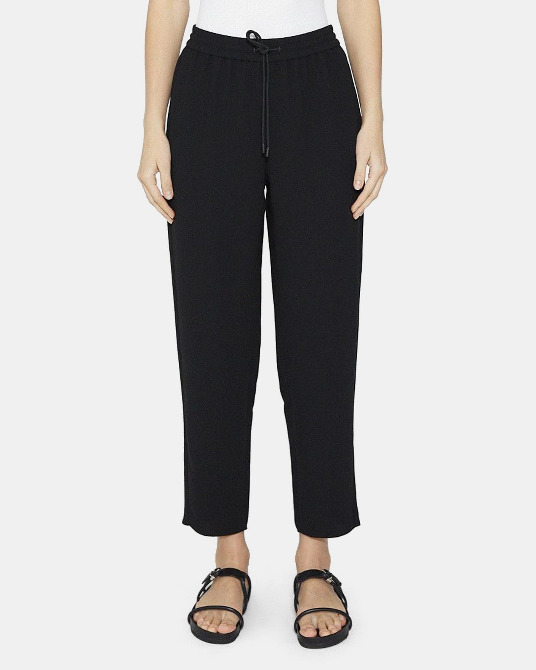 Theory Cropped Jogger Pant in Crepe