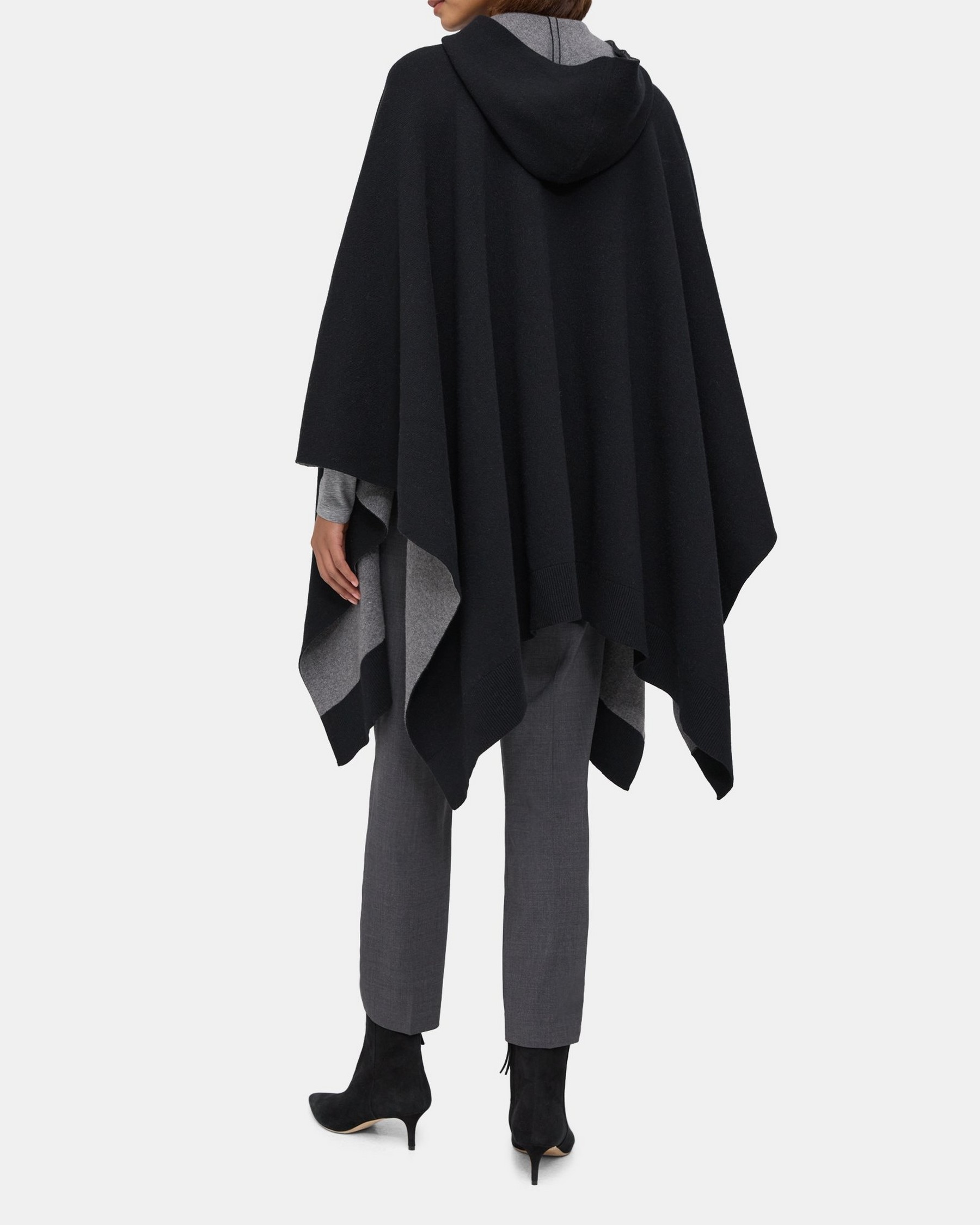 Hooded Poncho in Felted Wool-Cashmere