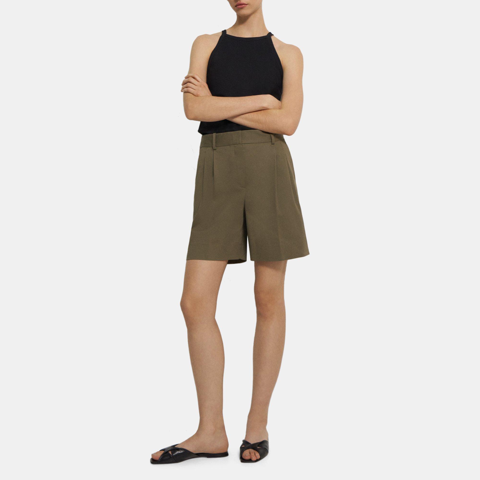 Pleated Short in Stretch Cotton Twill