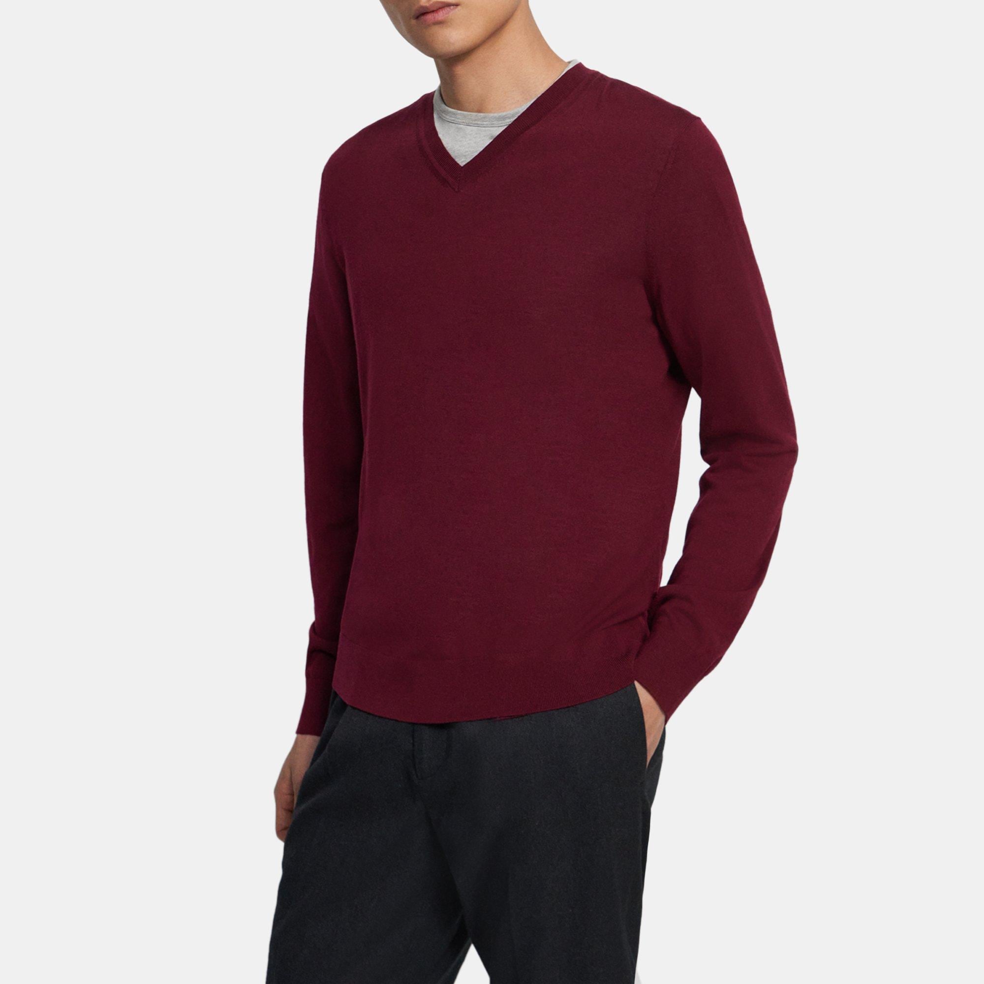 띠어리 Theory V-Neck Sweater in Merino Wool,WINE