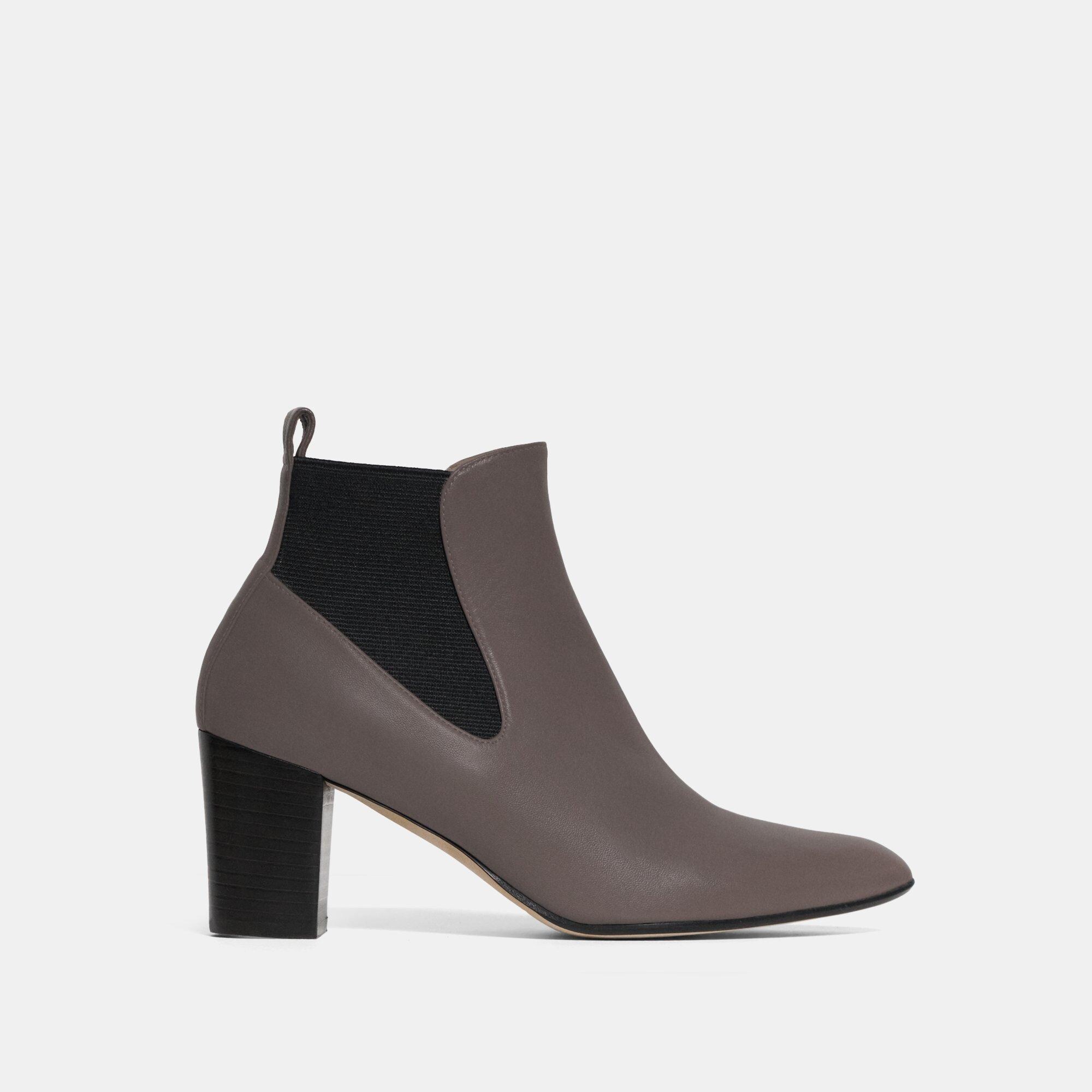 띠어리 Theory Jookin Pull-On Bootie in Leather,ELM