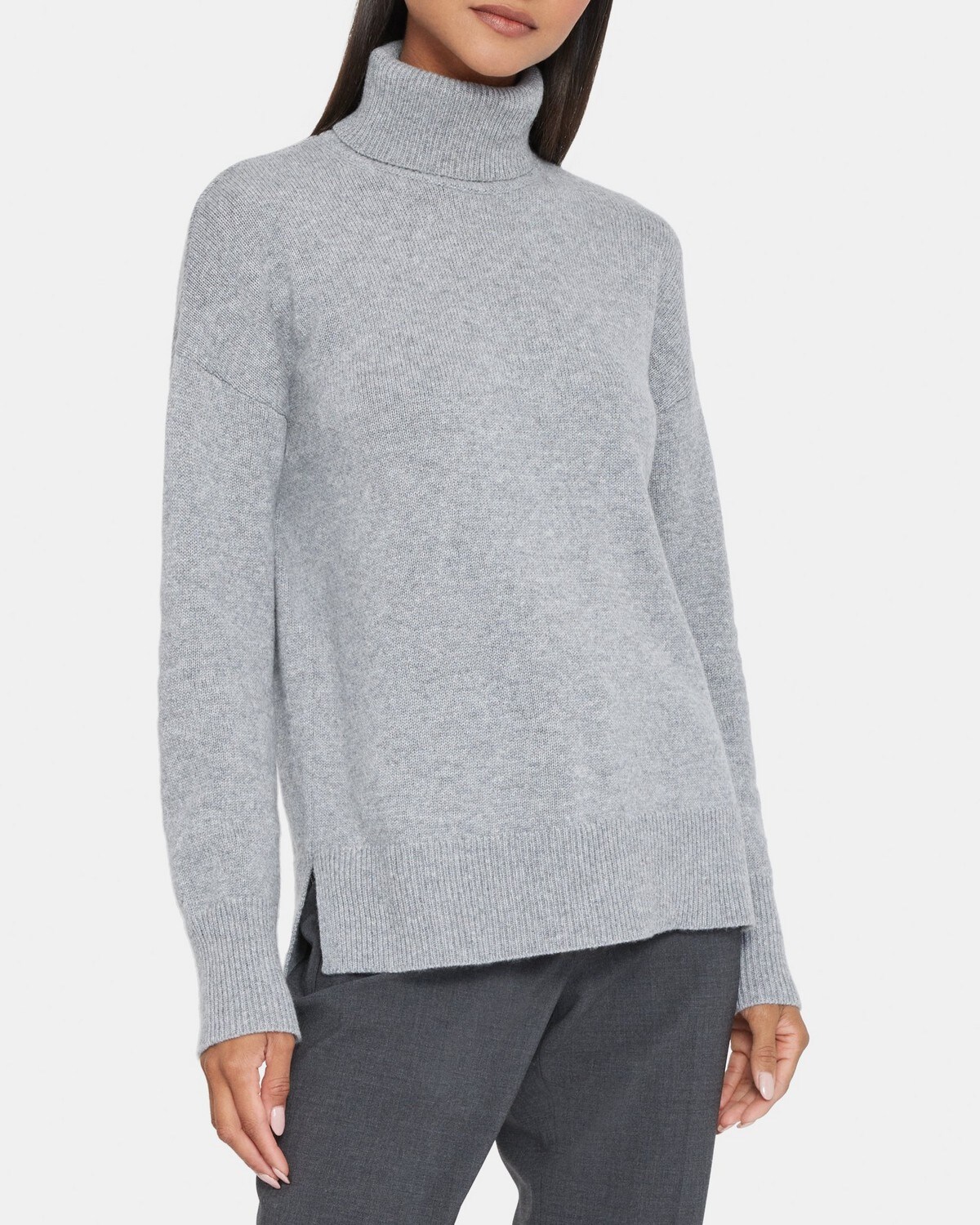 Slouchy Turtleneck Sweater in Cashmere
