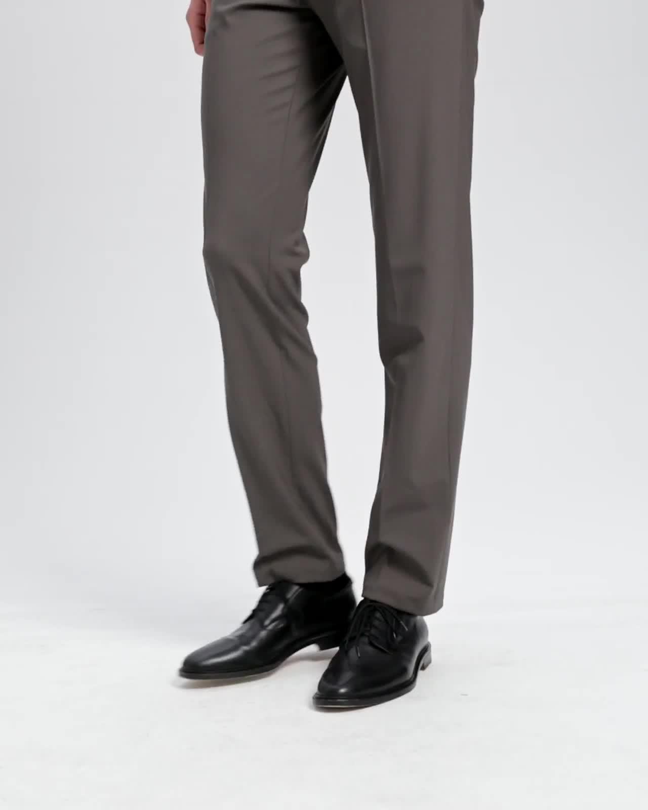 Straight-Fit Suit Pant in Stretch Wool