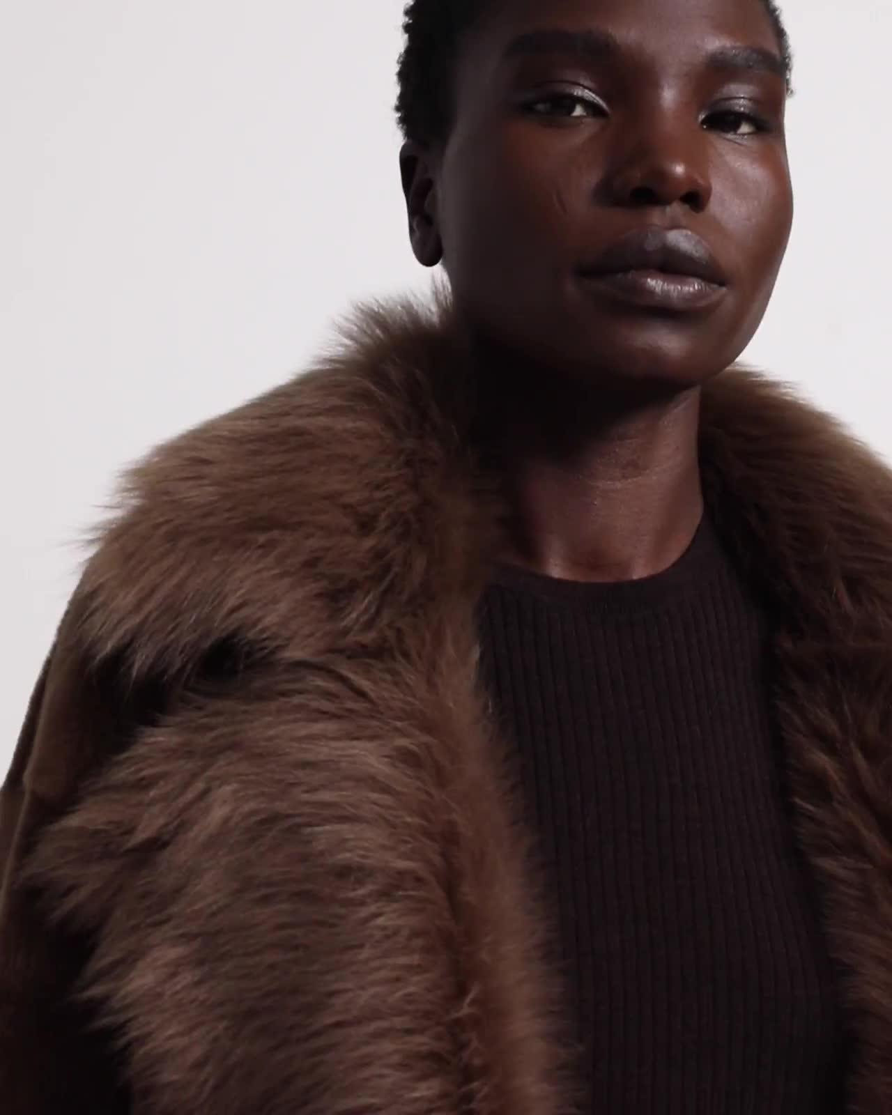 Coat in Textured Shearling