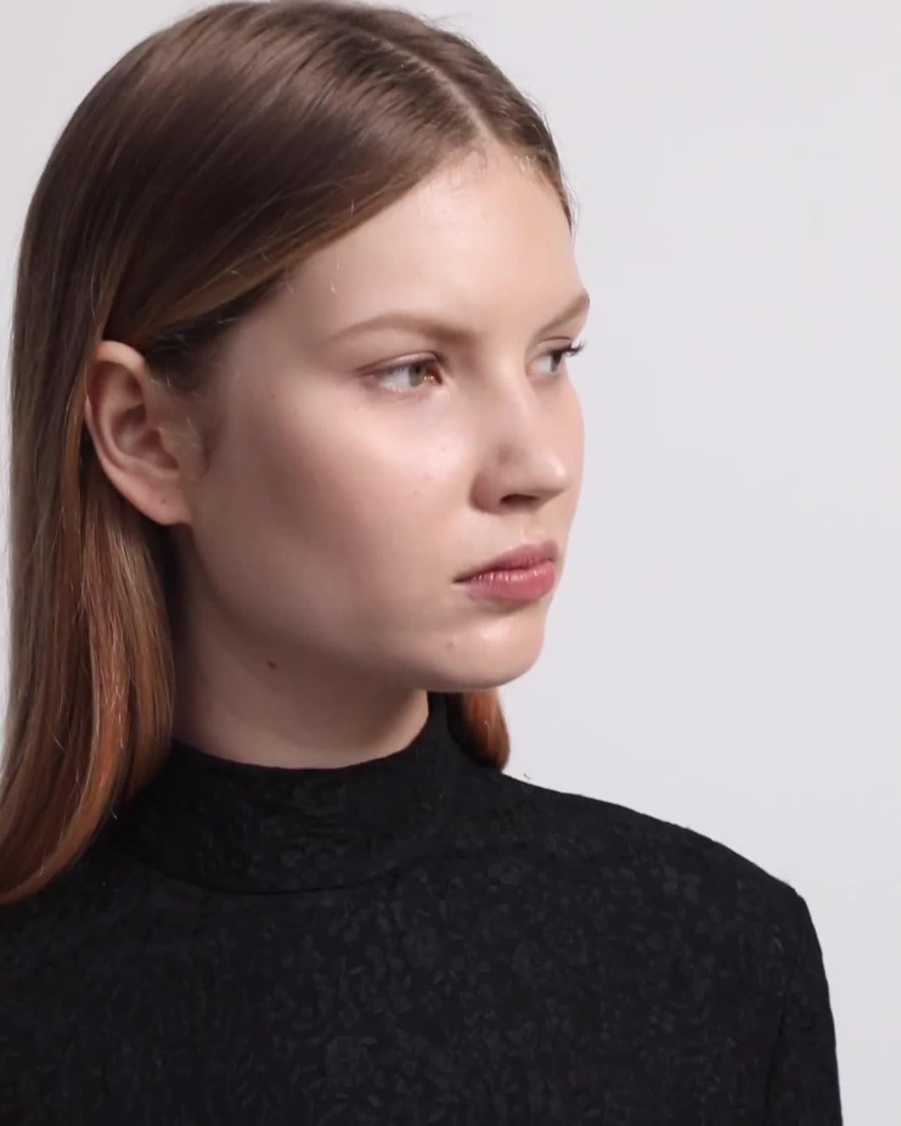 Mock Neck Top in Silk Cloque