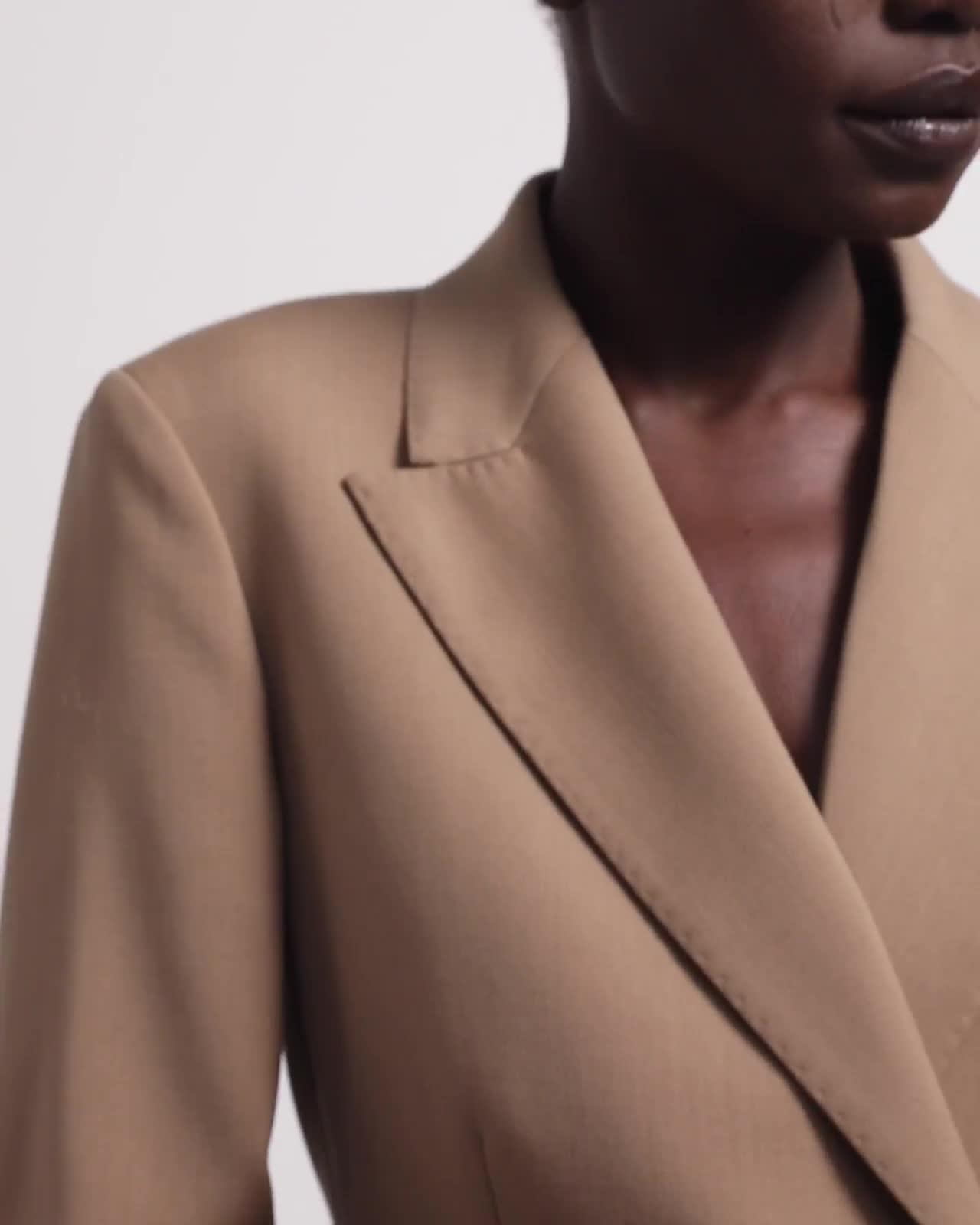 Double-Breasted Hook Blazer in Stretch Wool