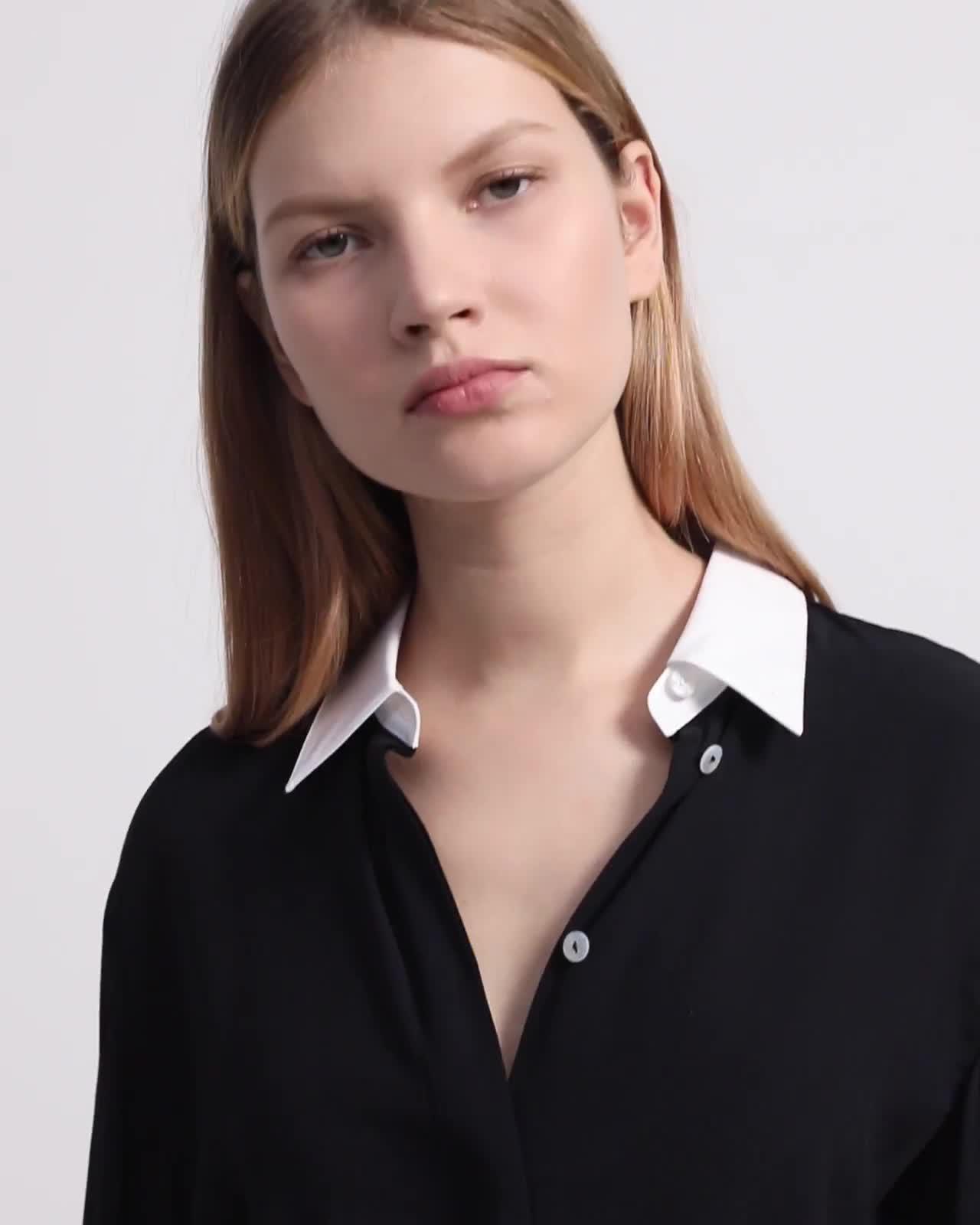 Contrast Straight Shirt in Viscose Crepe