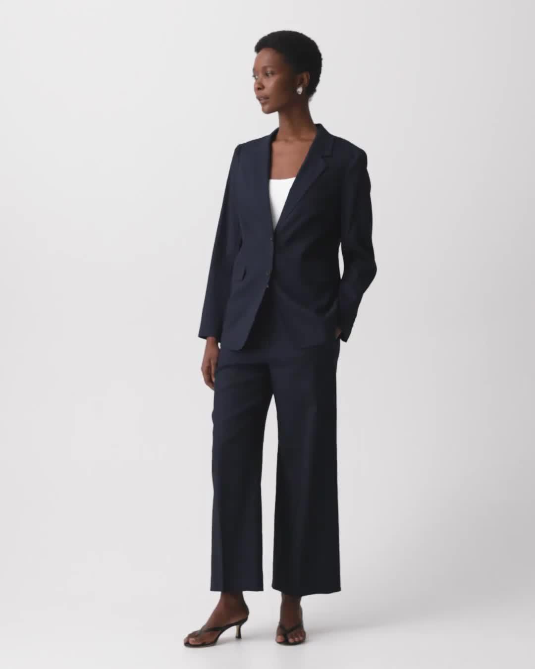 Staple Blazer in Good Linen