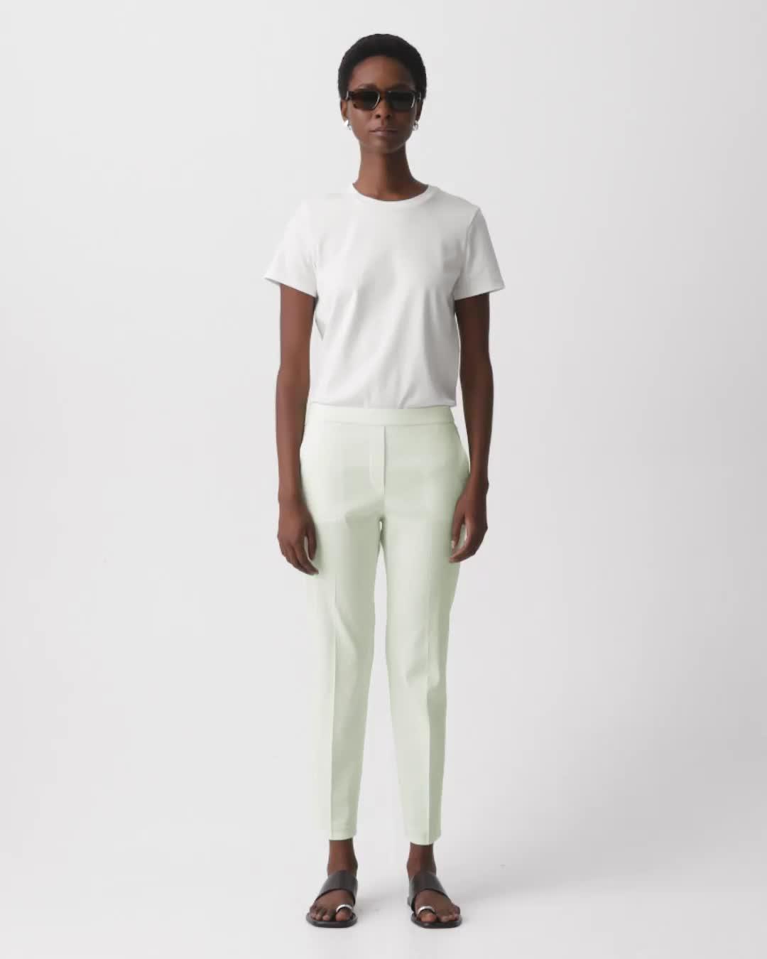 Treeca Pull-On Trousers in Good Linen