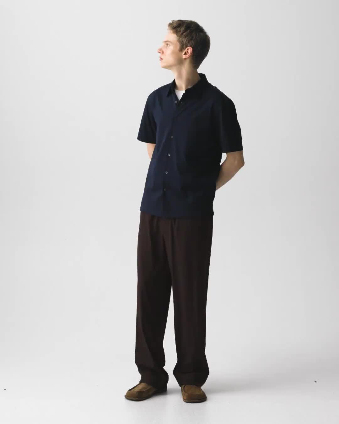 Irving Short-Sleeve Shirt in Structure Knit