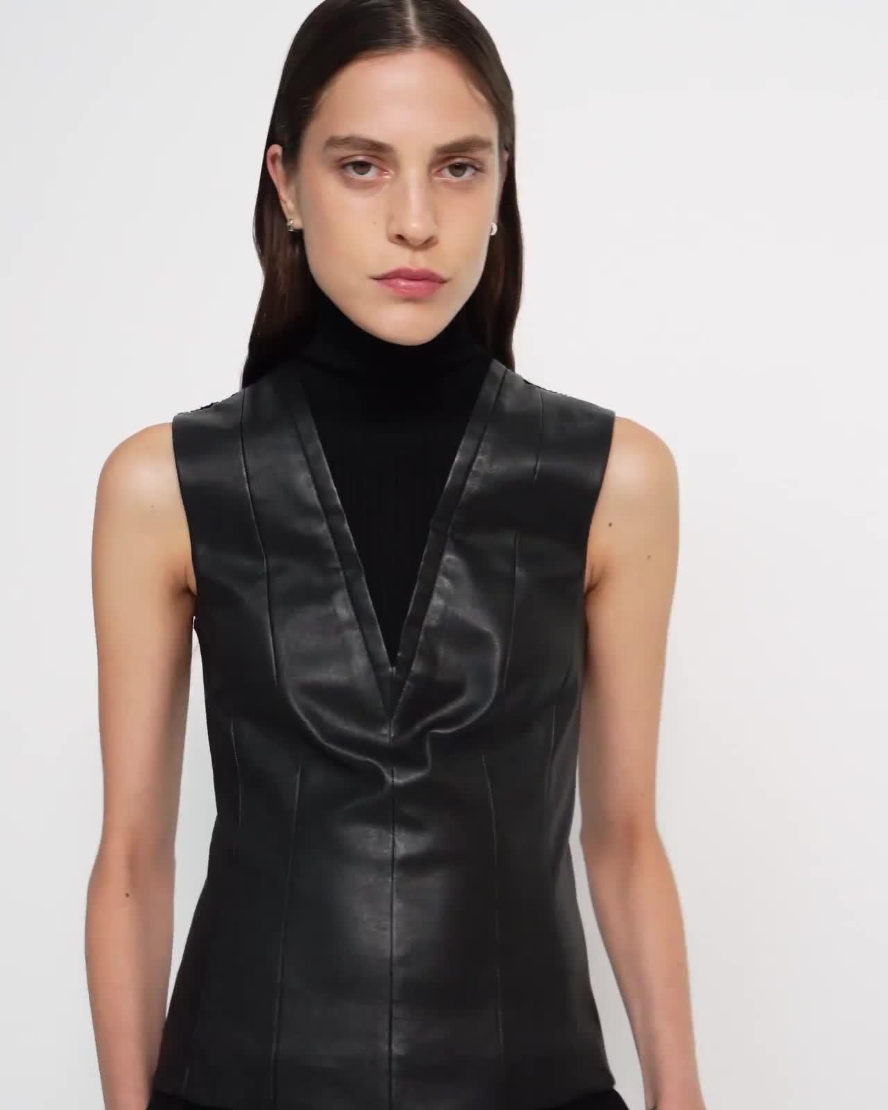 Sleeveless Turtleneck Top in Leather Combo