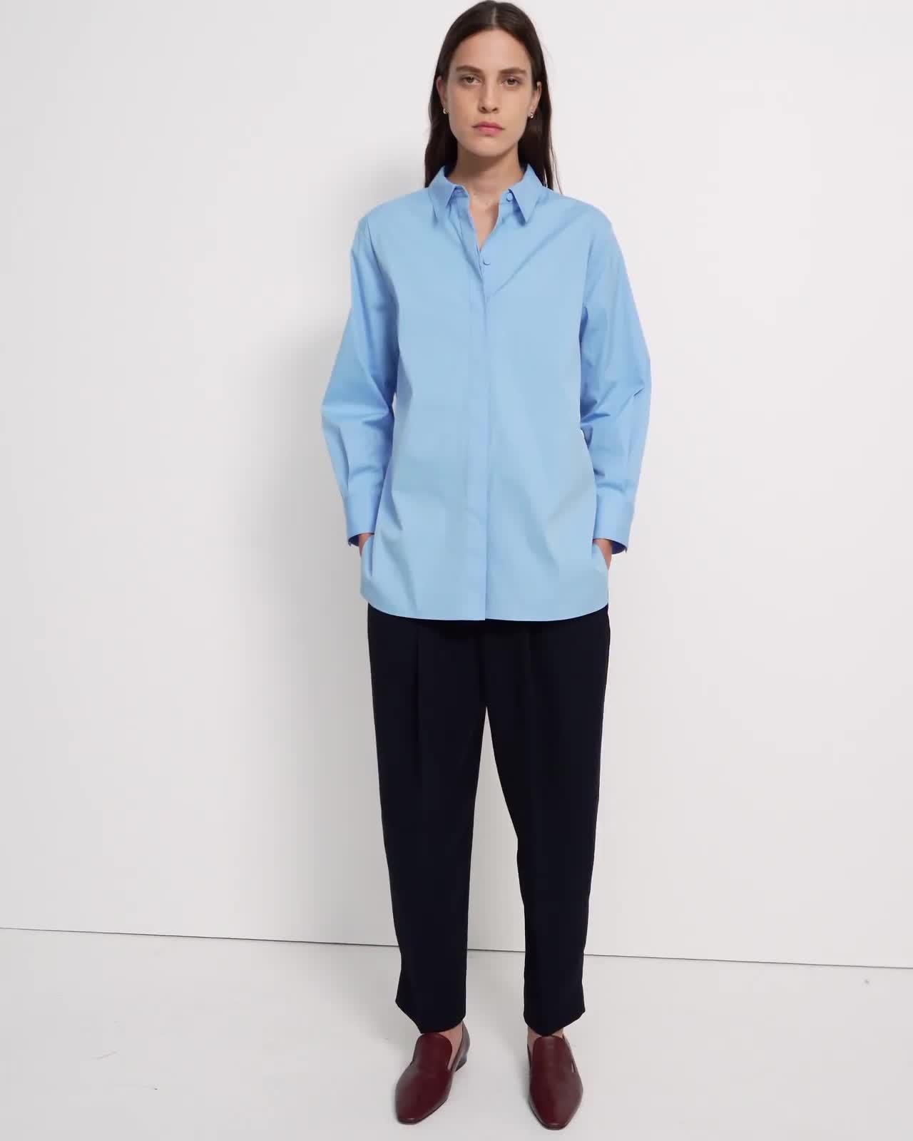 Button-Up Shirt in Good Cotton