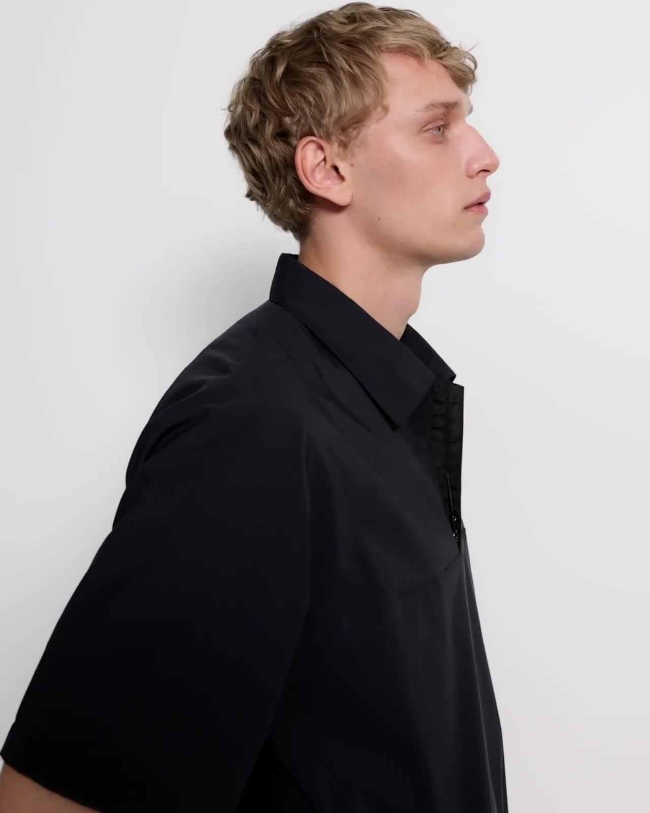Polo Clyfford en nylon recyclé